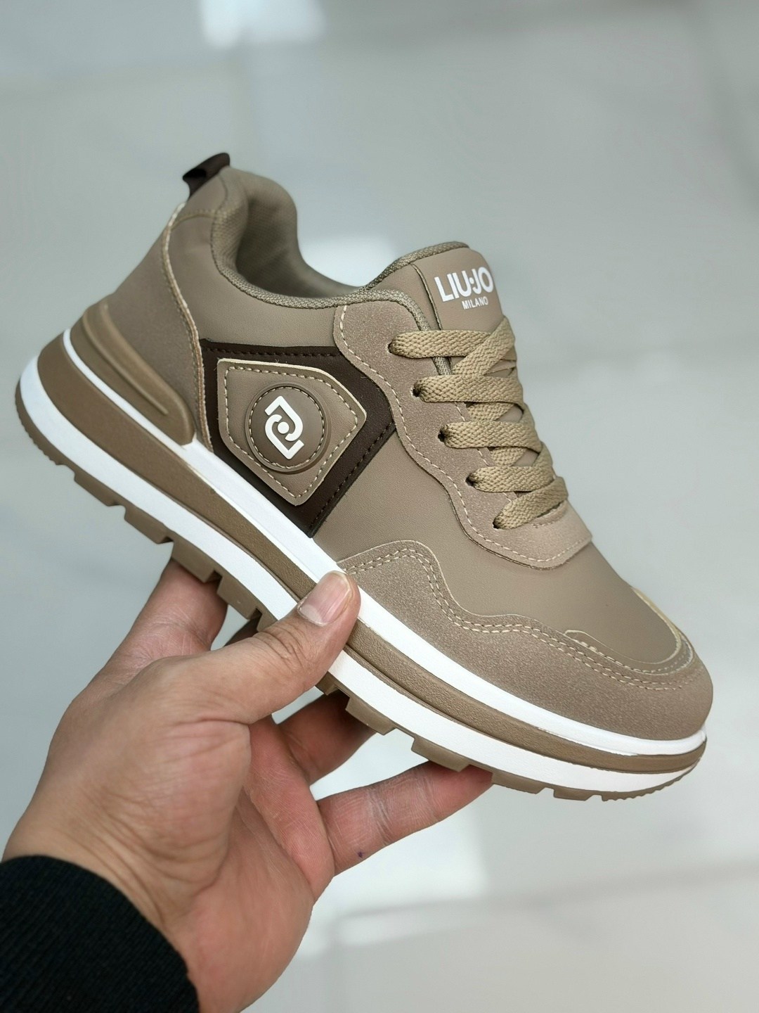 кроссовки женские,кроссовки liu jo,кроссовки эко,кроссовки женские черные,кроссовка