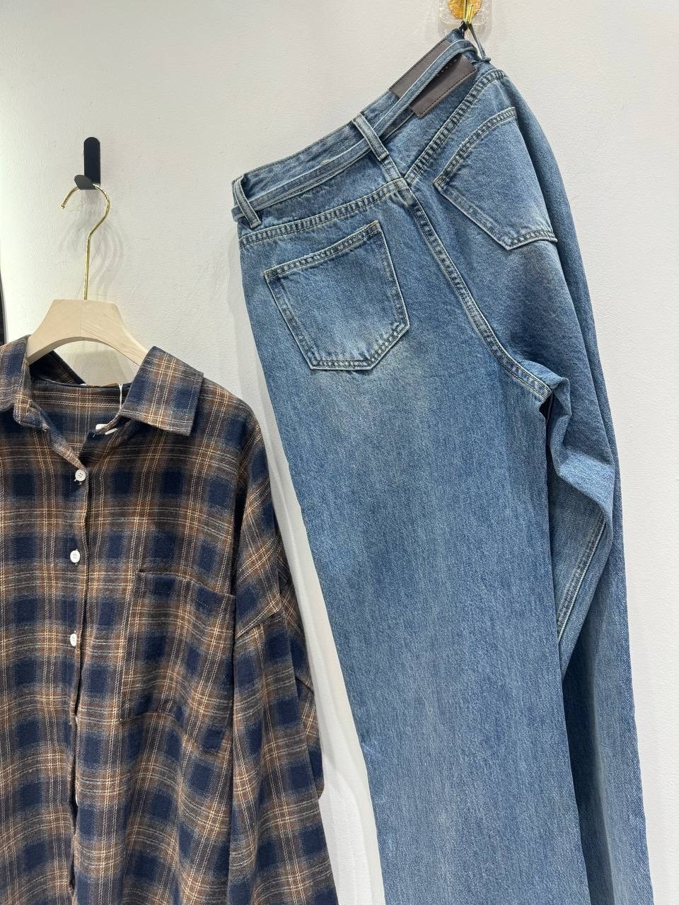 женские джинсы,женские широкие джинсы,джинсы мода,джинсы со средней посадкой,джинсах