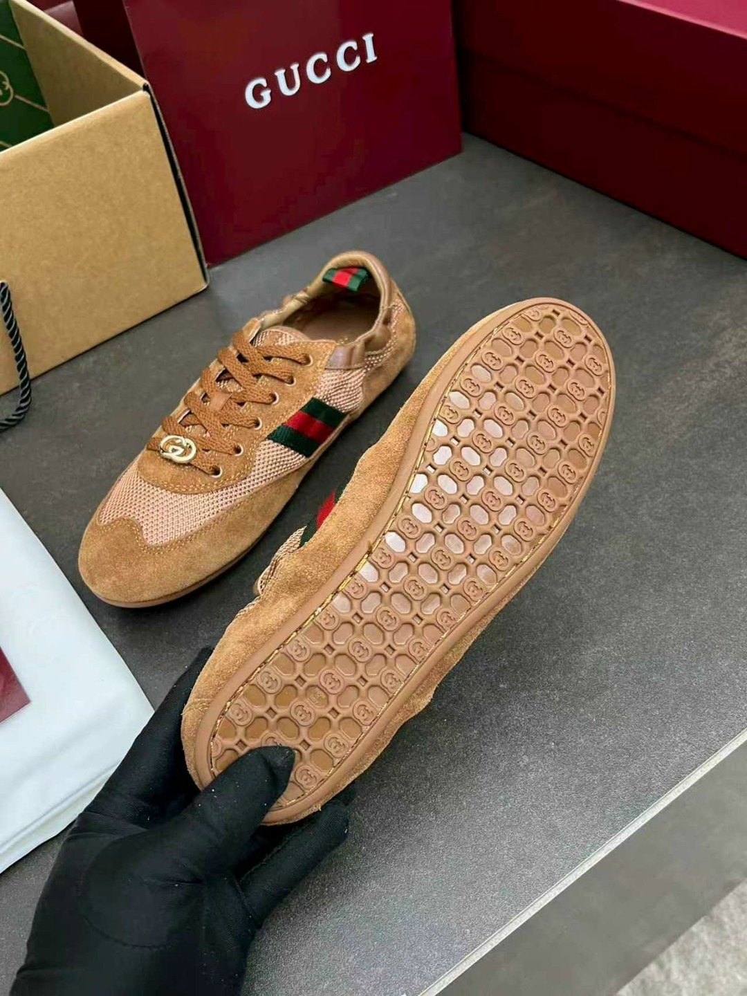 ,кроссовки гуччи мужские оригинал,кроссовки gucci,gucci кеды,кроссовки женские gucci