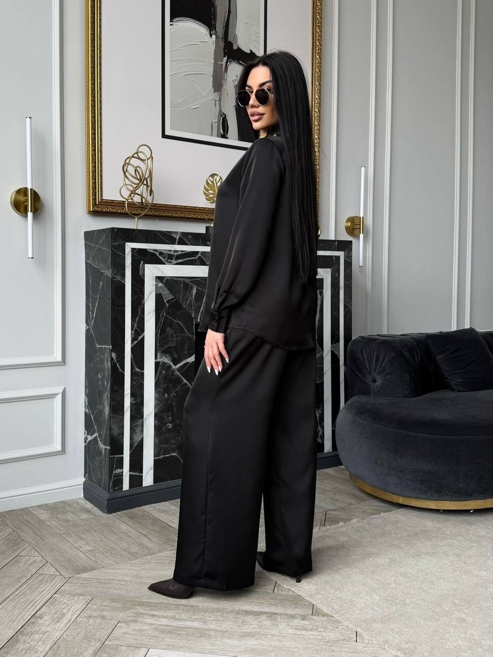 брючный костюм,шелковый брючный костюм,шелковый костюм,черный шелковый костюм в пижамном стиле,костюм с брюками