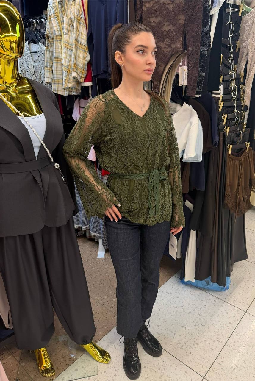 блузы,блуза нарядная,блузка модная,блузка с оборками,женские блузки