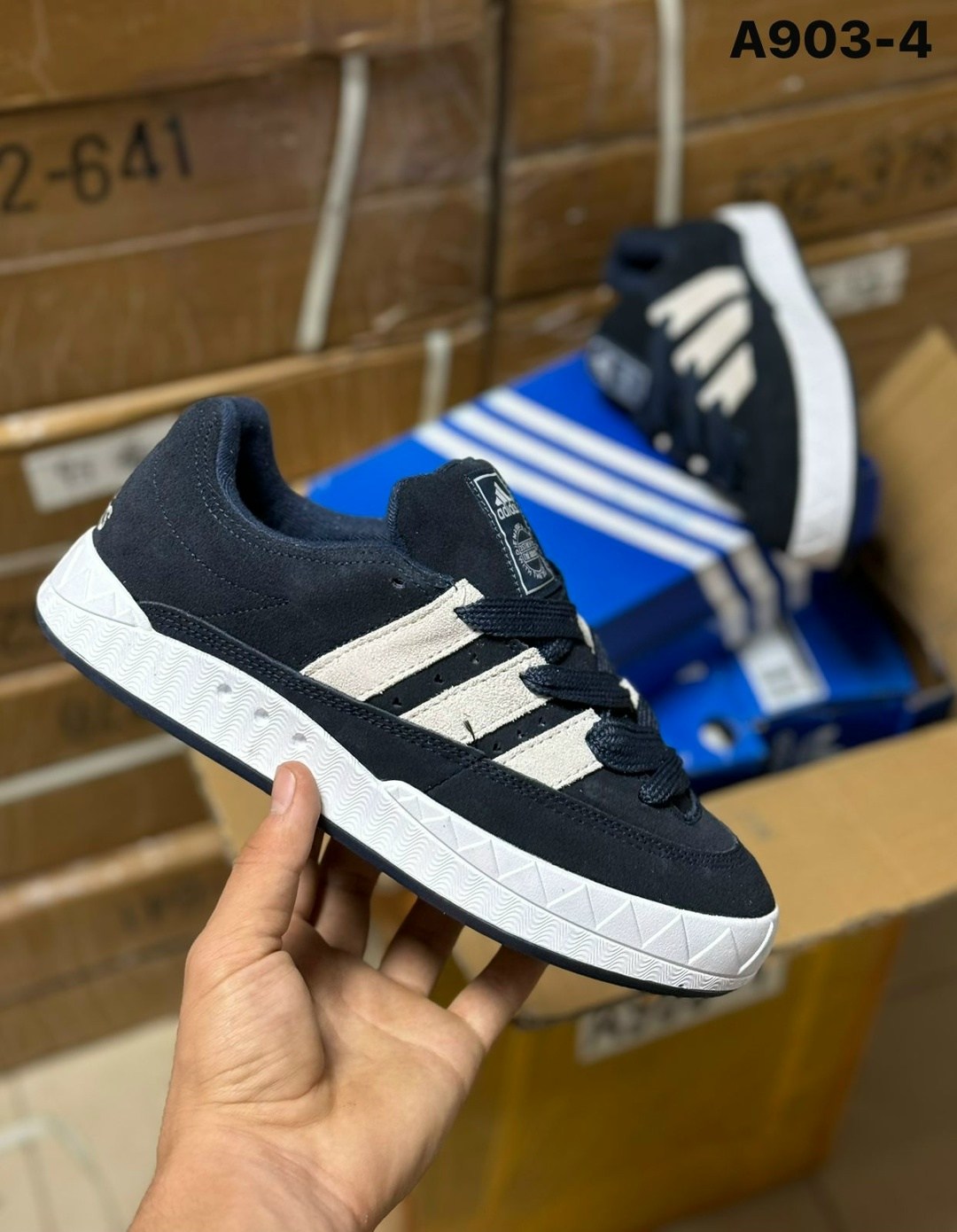 кроссовки adidas,кроссовки мужские женские adidas,кроссовки адидас адиматик,кроссовки адидас,кроссовки adidas adimatic