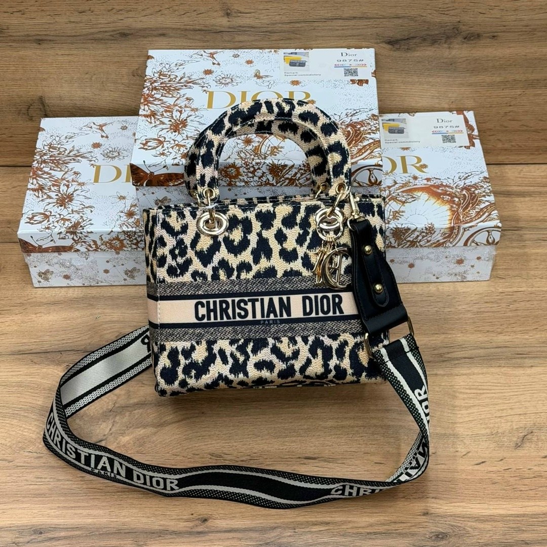 сумка dior,сумка диор,сумка женская christian dior,сумка кристиан диор тканевая оригинал,сумка christian dior через плечо