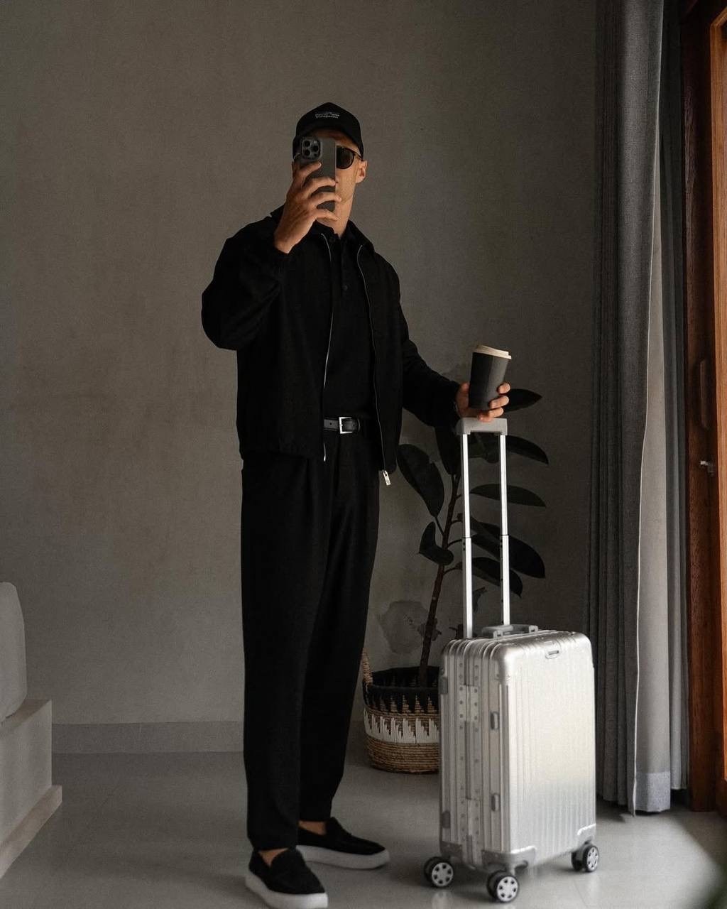 серый мужской костюм,костюм классика мужской,мужская мода,мужской костюм,костюм классический