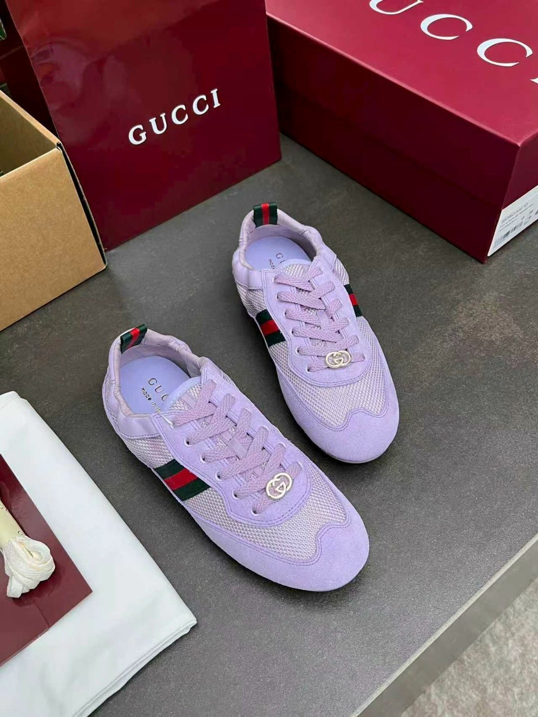 кроссовки гуччи женские оригинал,кроссовки женские gucci,кроссовки gucci,кроссовки гуччи женские,кроссовки гуччи бежевые