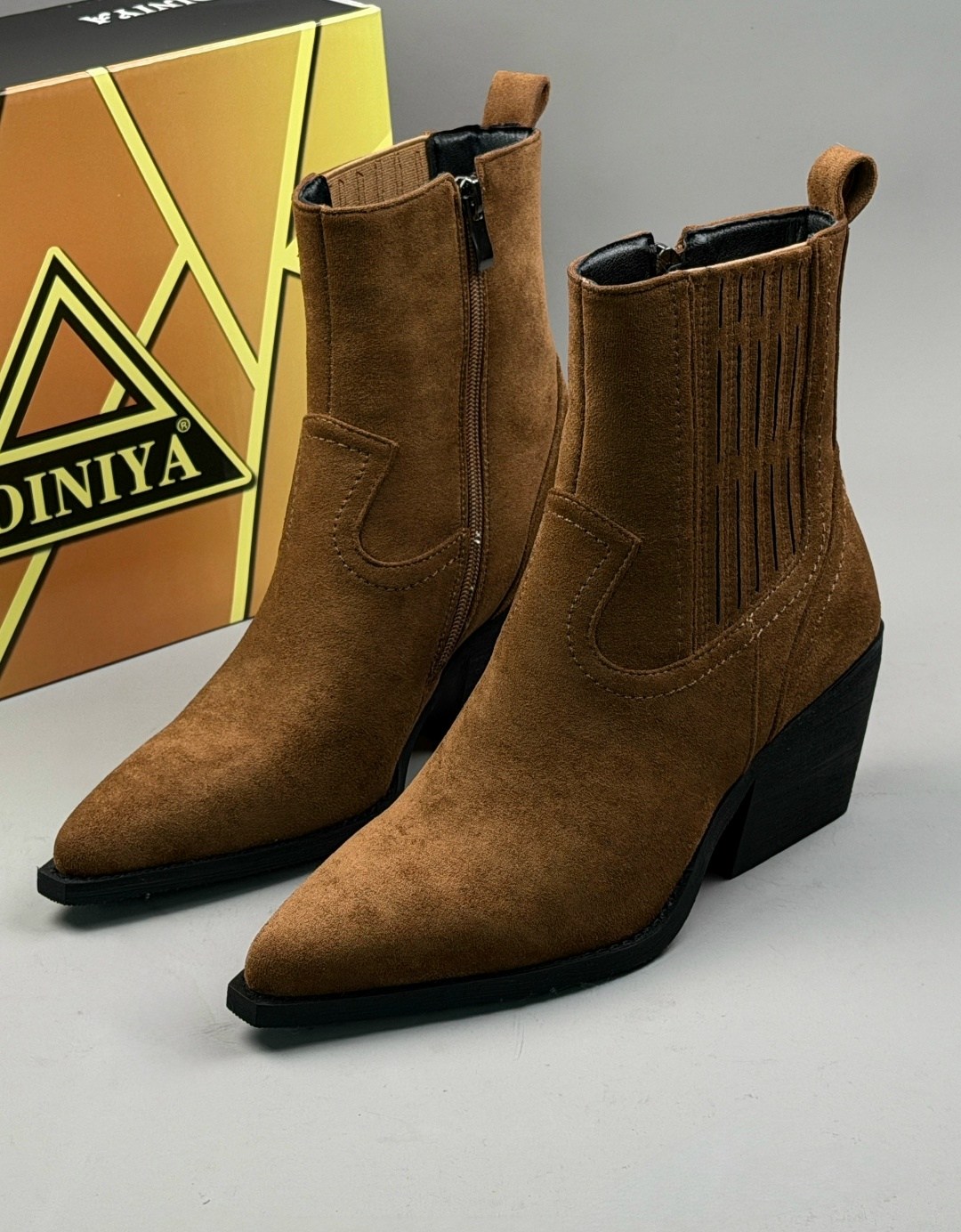 замшевые ботинки казаки uterque,замшевые казаки,,казаки замшевые женские,казаки женские