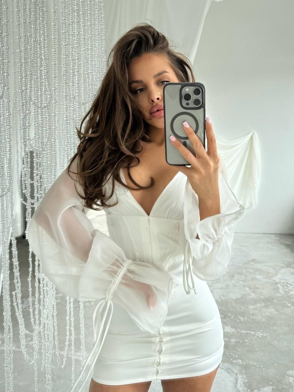 платье стильное,белое платье мини,стильные наряды,шикарная одежда,белое платье