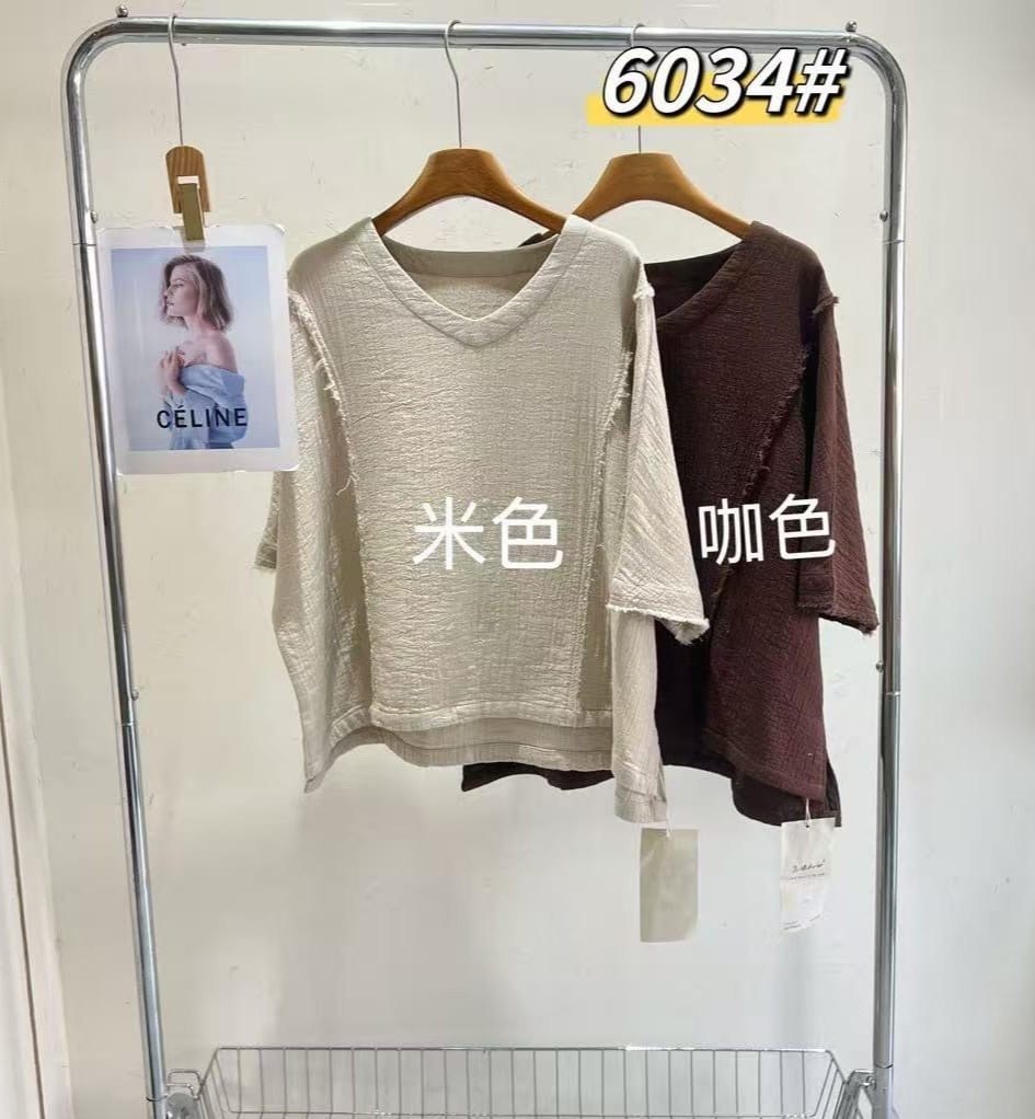 кофта с люрексом,базовая кофта,кофта с пайетками,женский вязаный топ с золотым люрексом,кофта тонкая