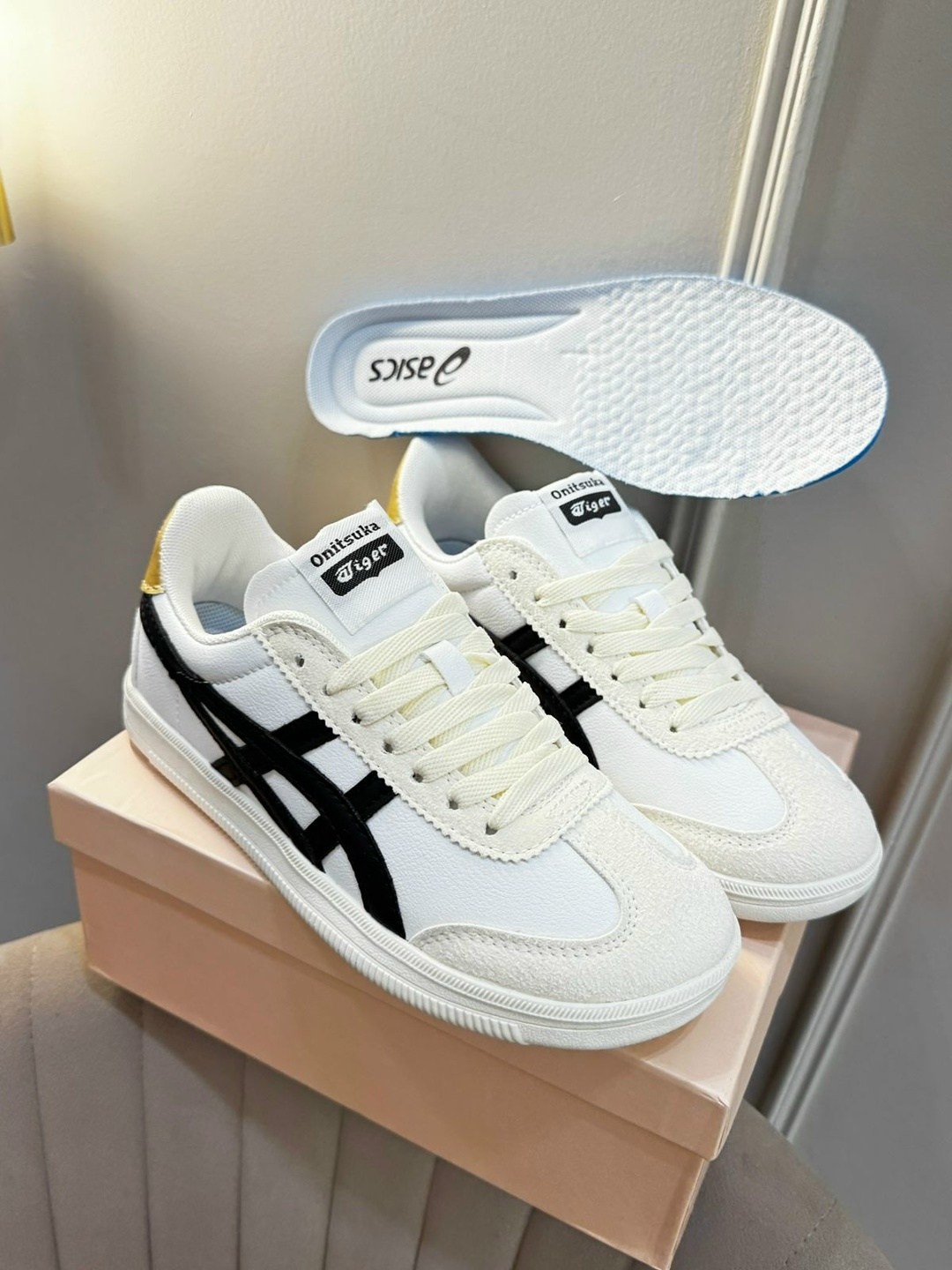 asics onitsuka tiger tokuten женские кроссовки розовые,кроссовки asics onitsuka tiger,женские кроссовки asics,кроссовки onitsuka tiger,asics onitsuka tiger tokuten
