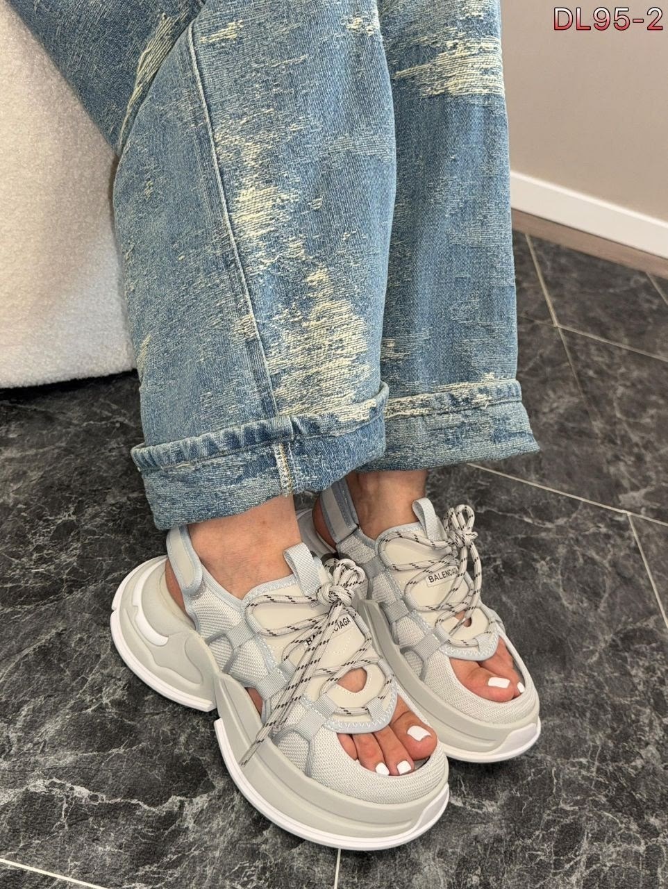 босоножки balenciaga,сандалии balenciaga,,сандалии баленсиага трек,кроссовки balenciaga женские