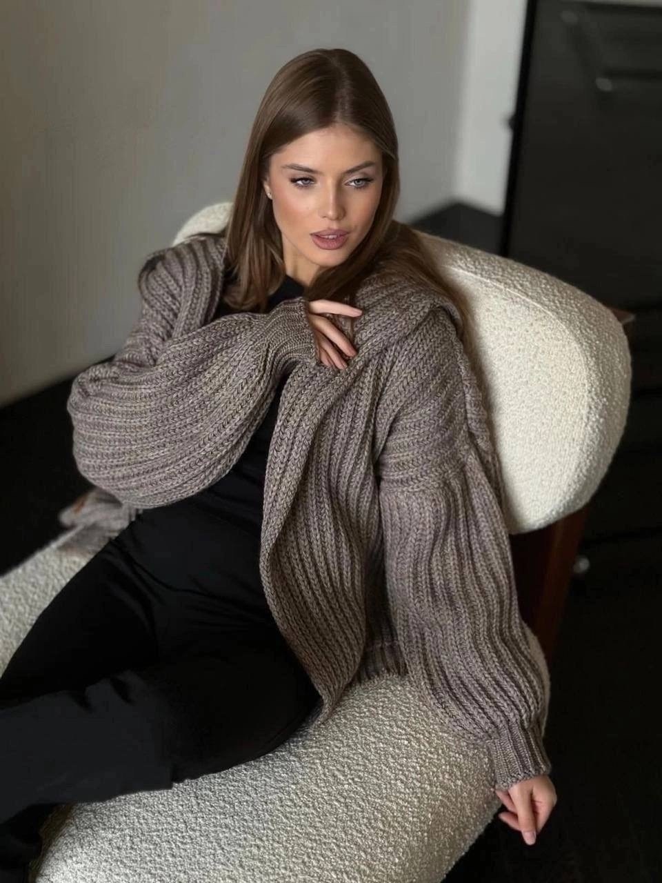 кардиган вязаное,базовый вязаный кардиган,кофта кардиган,кардиган,кардиган молочный