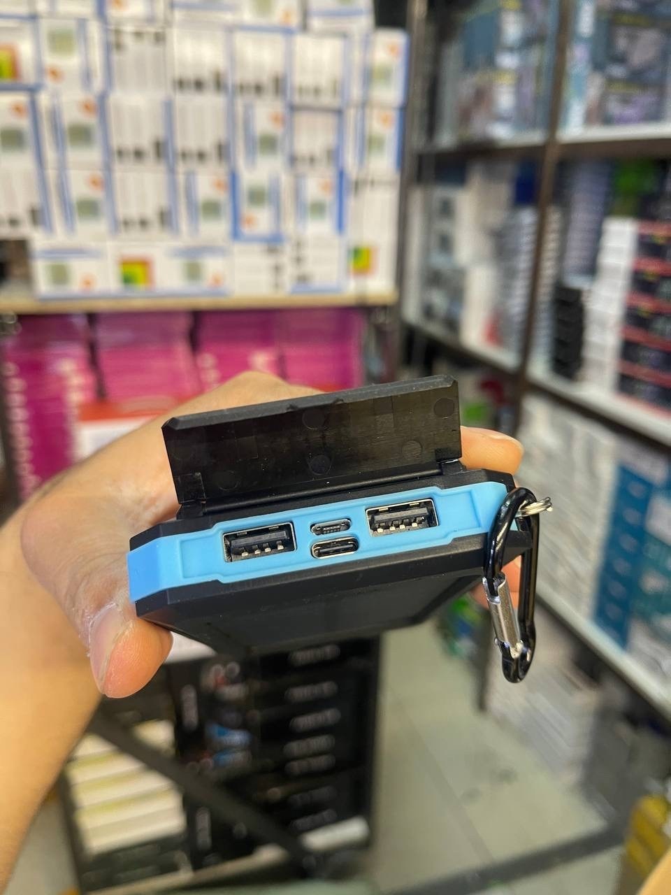 solar charger solar charger,solar charger,power bank на солнечных батареях,внешний аккумулятор на солнечной батарее,внешние аккумуляторы