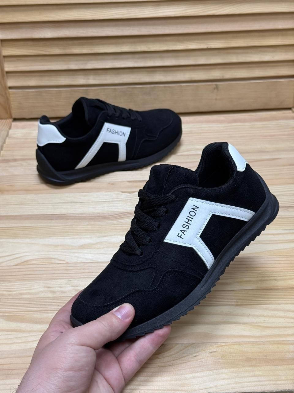 мужские кроссовки,,черные кроссовки,спортивная ,кроссовки оригинал