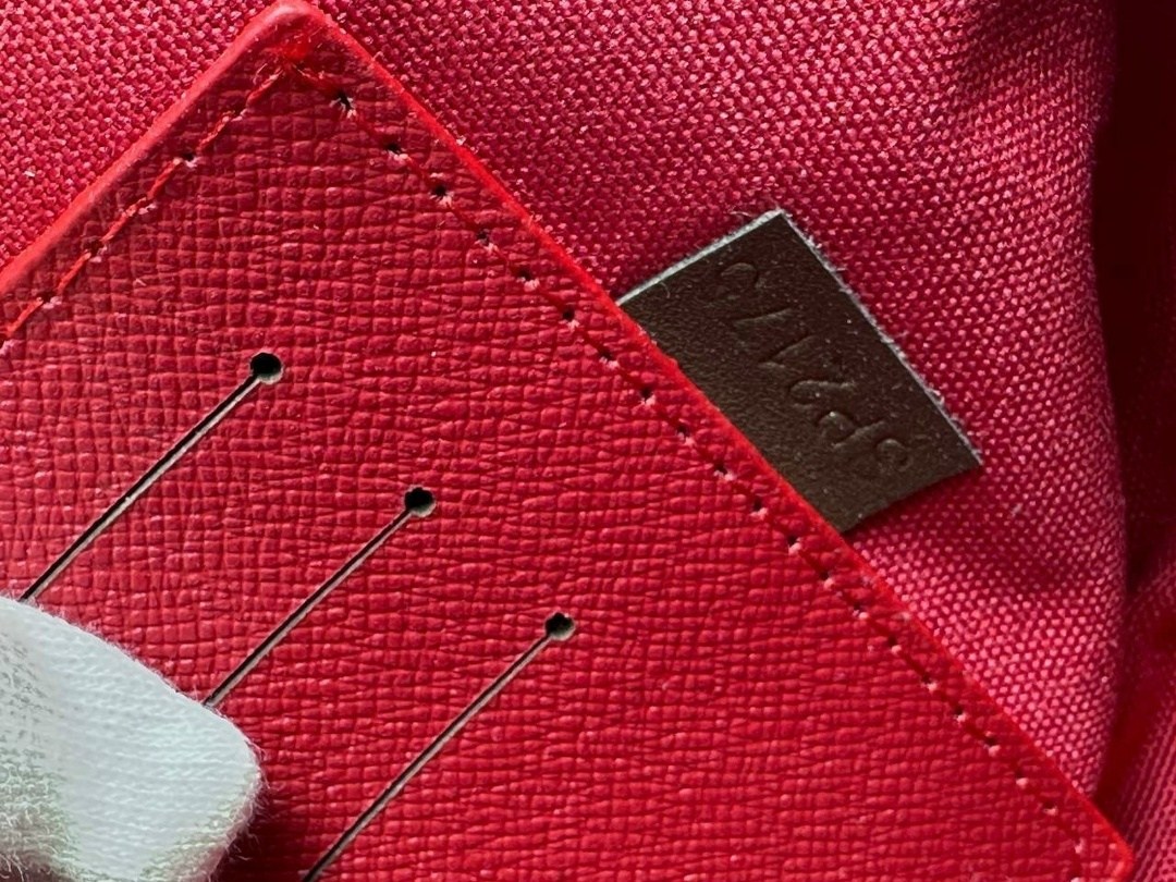 louis vuitton сумка на плечо,сумка louis vuitton,сумка женская louis vuitton,louis vuitton сумка на плечо мешок,сумочки