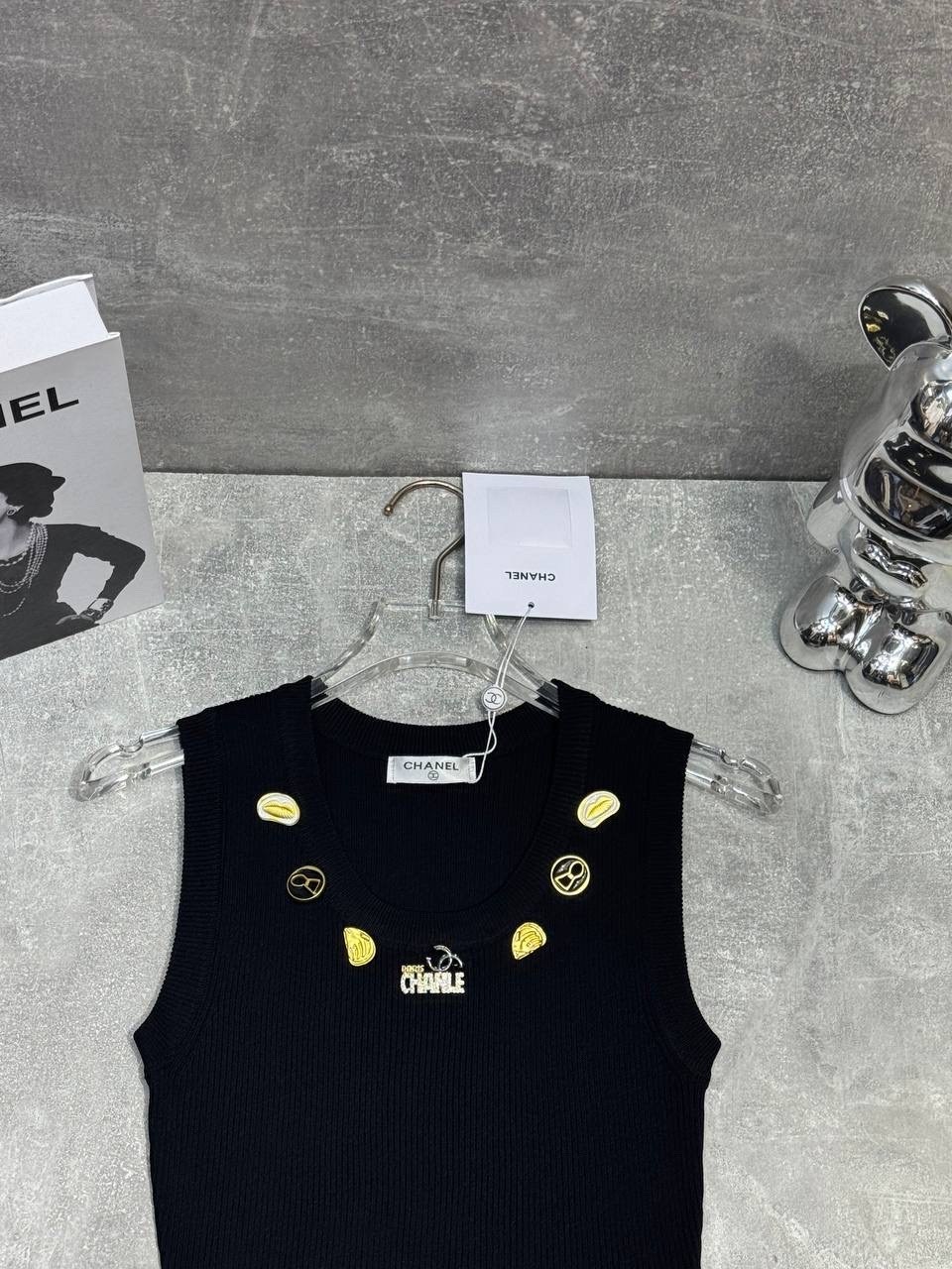 balmain трикотажный топ с декоративными пуговицами черный,balmain трикотажный топ с декоративными пуговицами,женская майка,майка топы,женские жилеты