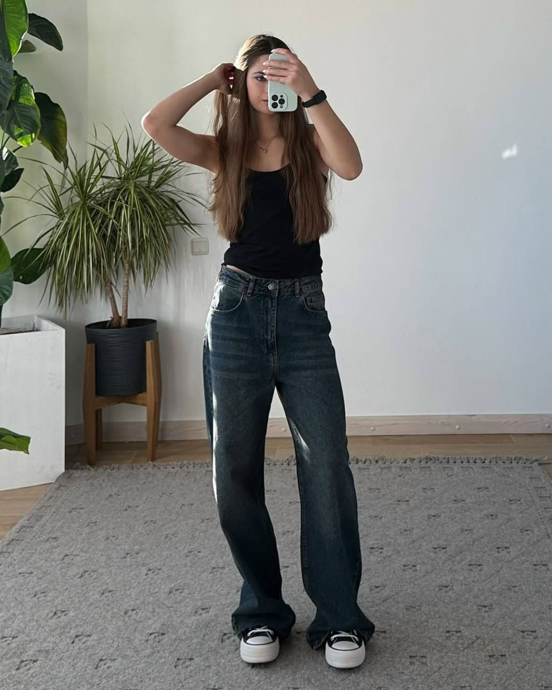 широкие джинсы,джинсы женские широкие,джинсы широкие прямые,джинсы с широкими штанинами,женские джинсы