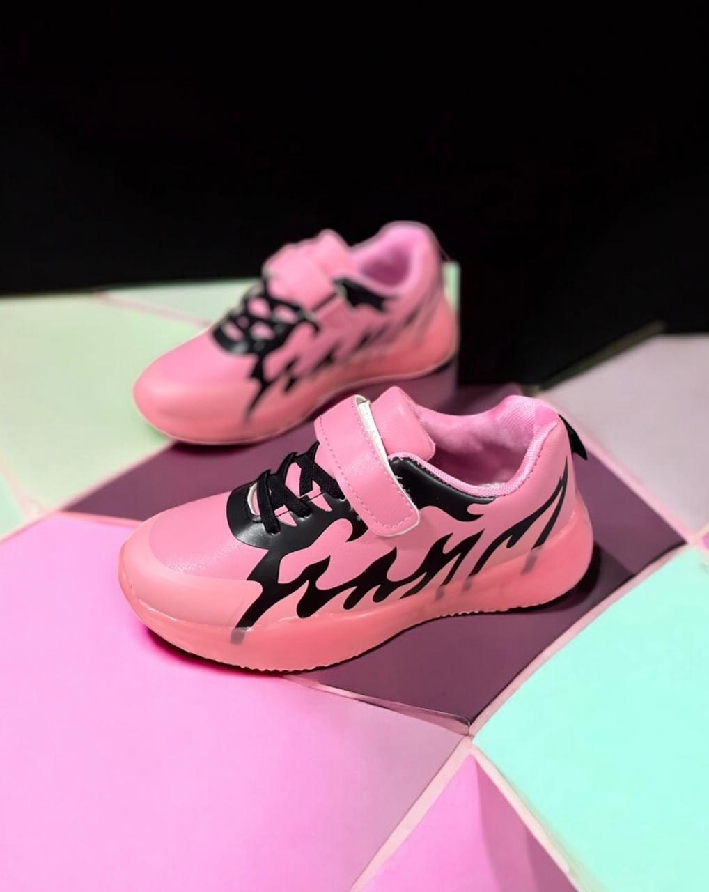 кроссовки,спортивная ,детские кроссовки,кроссовки мальчику, для бега