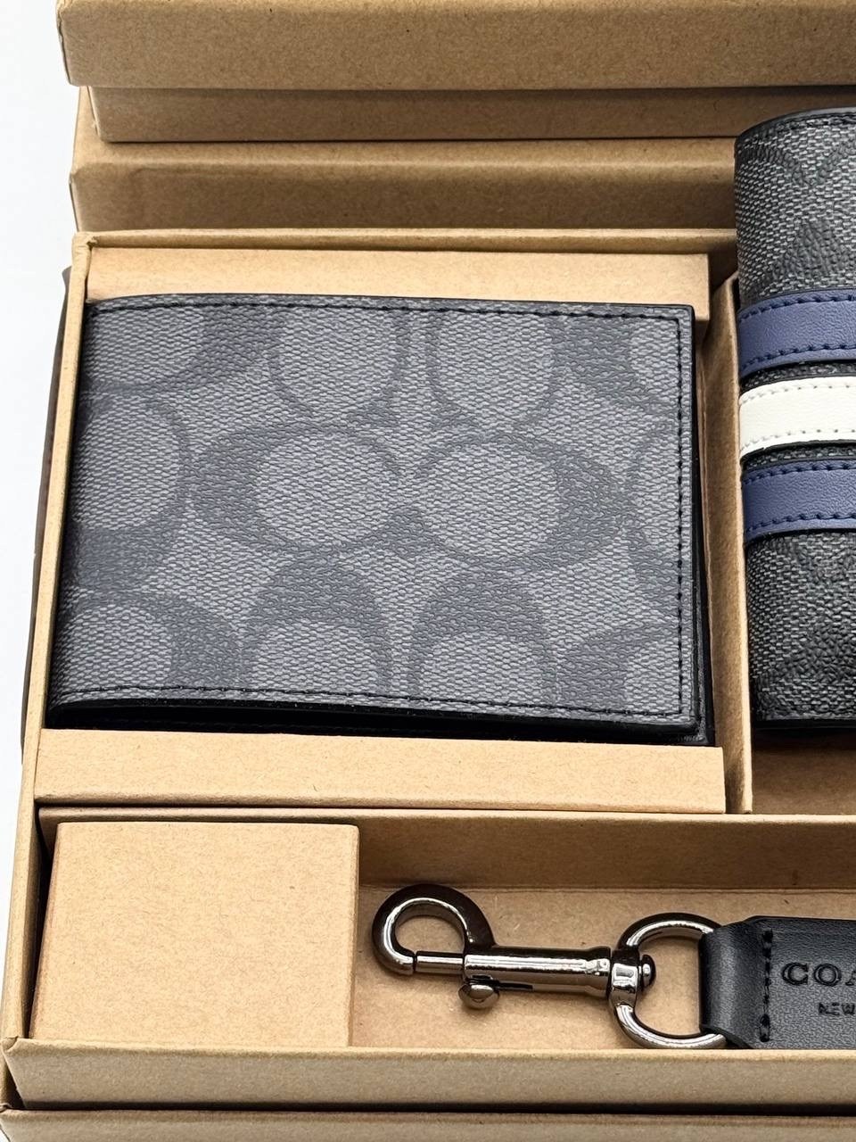 coach кошелек,картхолдер coach,coach кошелек мужской,coach бумажник,мужские кошельки