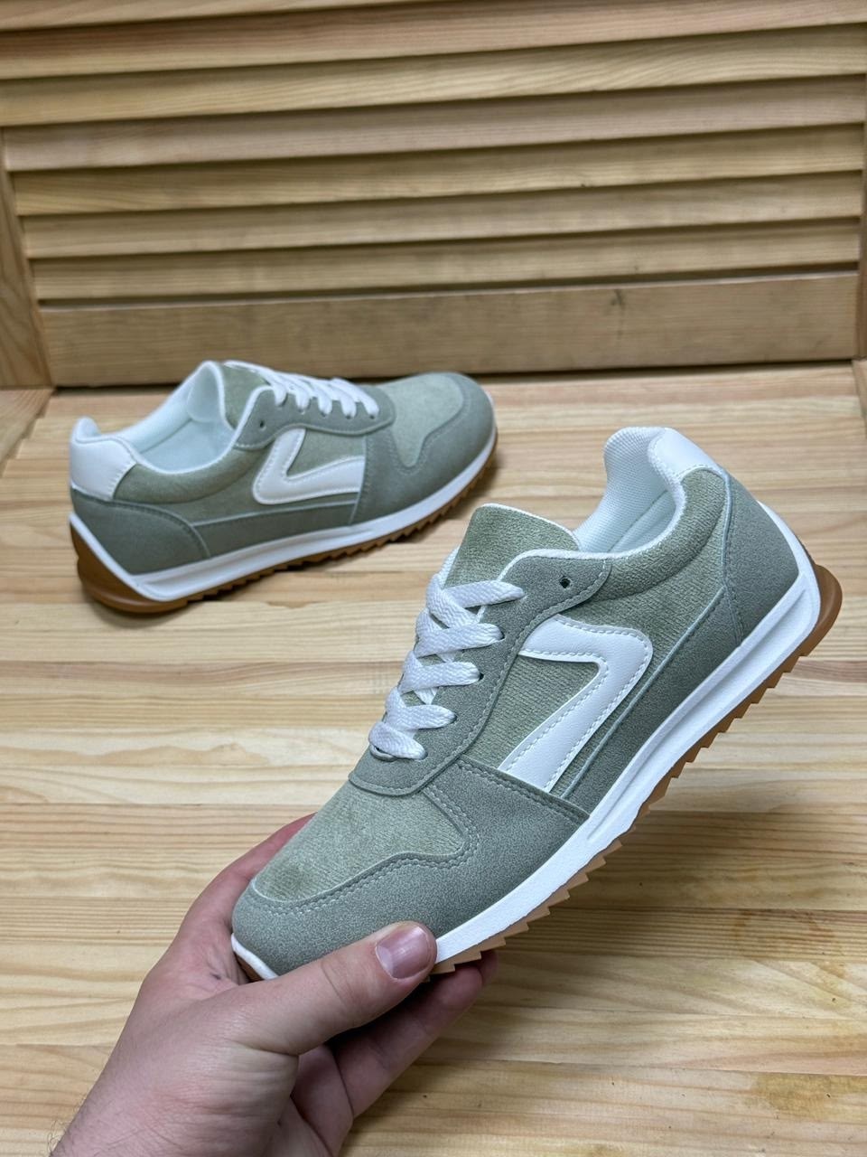 ,кроссовки брендовые,кроссовки женскиe,кроссовки повседневные,удобные кроссовки