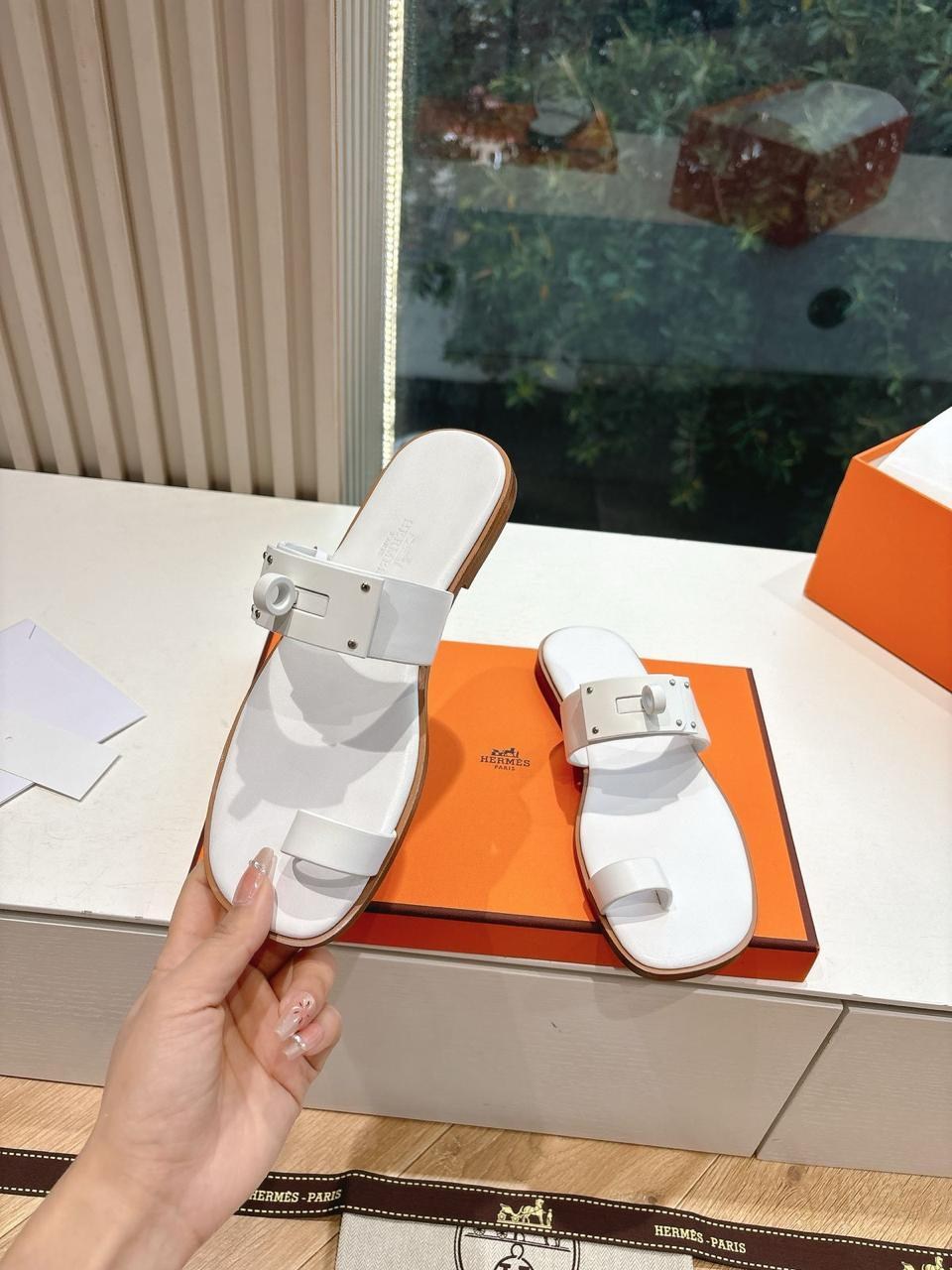 ,шлепки hermes женские,hermes шлепанцы,шлепки эрмес,шлепки гермес