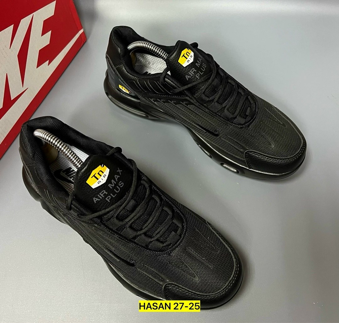 кроссовки nike air max plus tn, triple black,кроссовки nike air max tn plus,nike air max plus tn,nike air max tn plus black,кроссовки nike air max plus