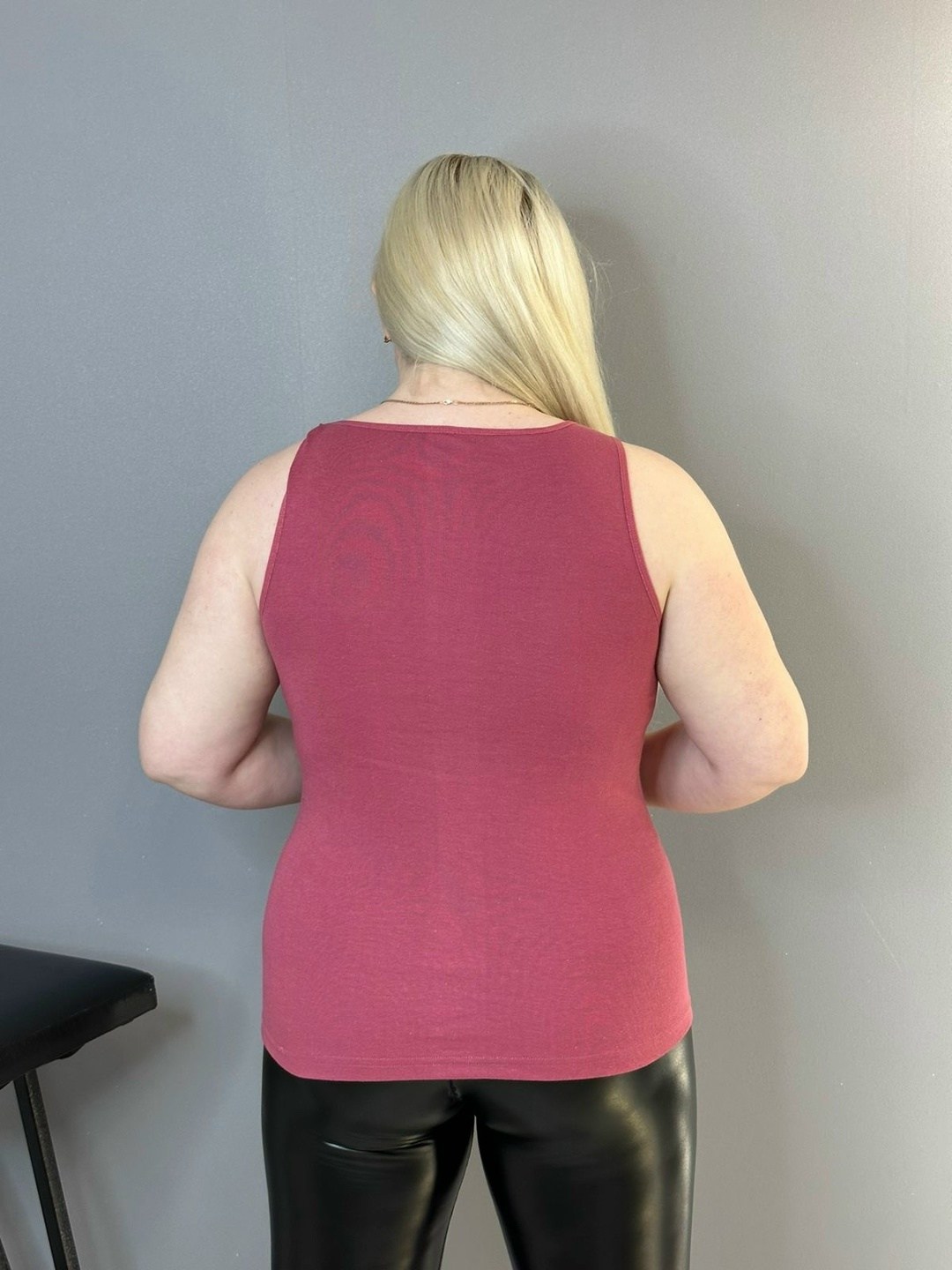 майка женская,майка женская большие размеры,бельевая майка с кружевом,майка с кружевами,майка женская бельевая однотонная