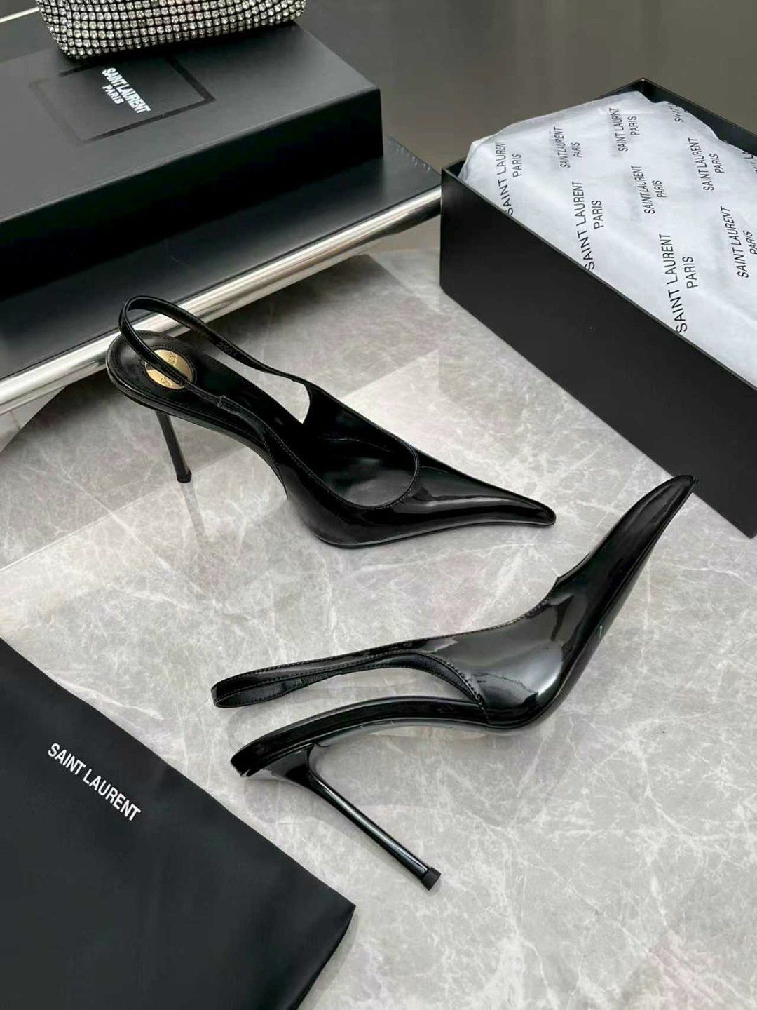 туфли yves saint laurent,saint laurent туфли,туфли ив сен лоран,туфли лодочки женские,лакированные туфли