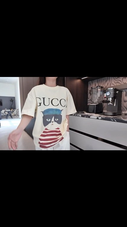 футболки гуччи,футболка gucci,футболка гуччи с барашком,футболка женская gucci,футболка мужской gucci белый короткий