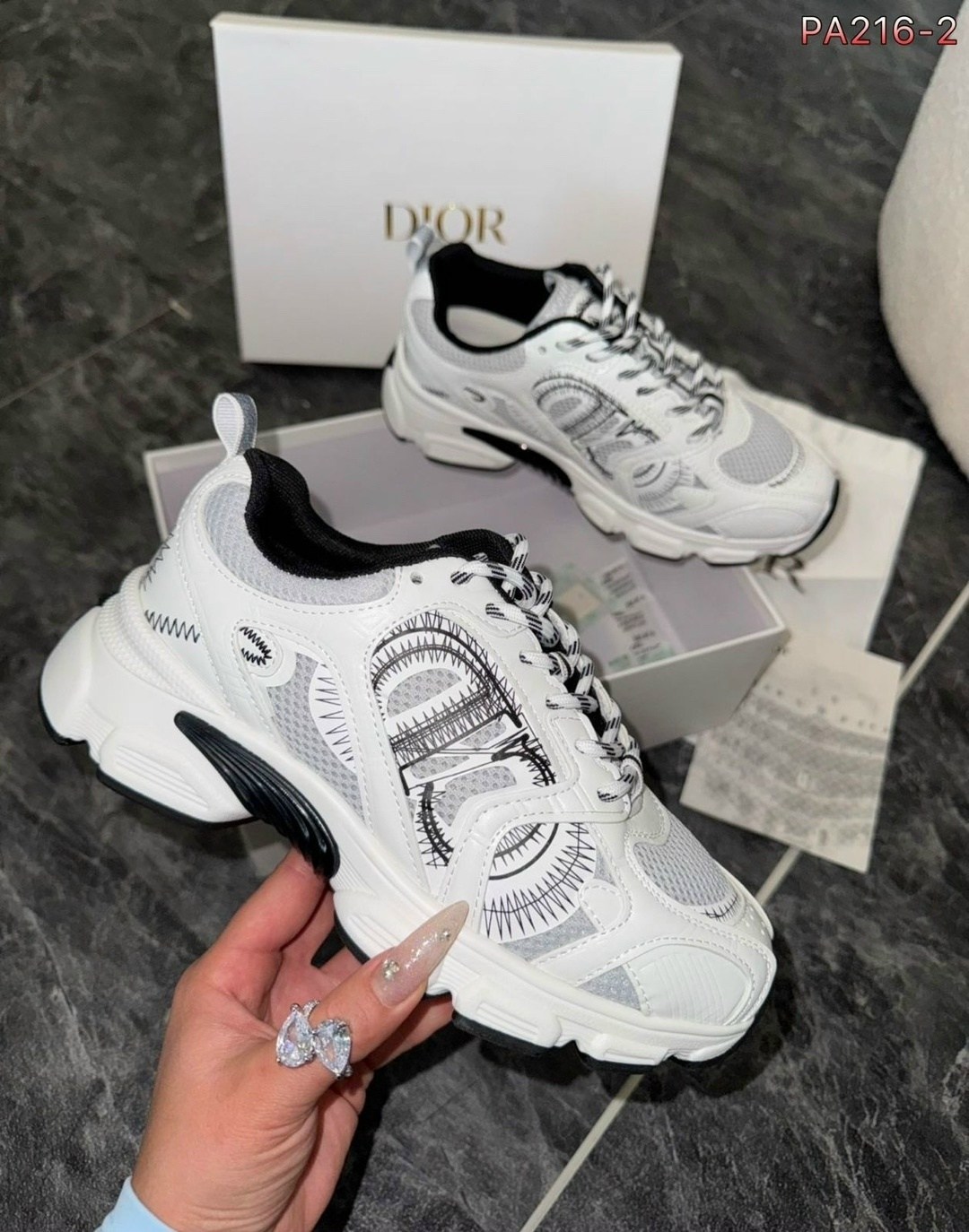 женские кроссовки dior chrono premium white grey,кроссовки dior,кроссовки женские dior,женские кроссовки,кроссовки диор