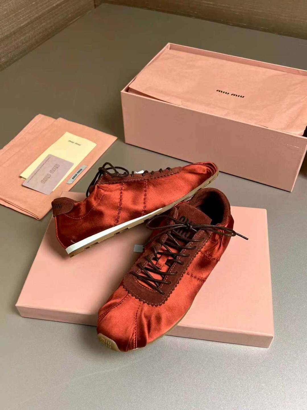 ,туфли миу миу балетки,балетки ,женские кроссовки,женская