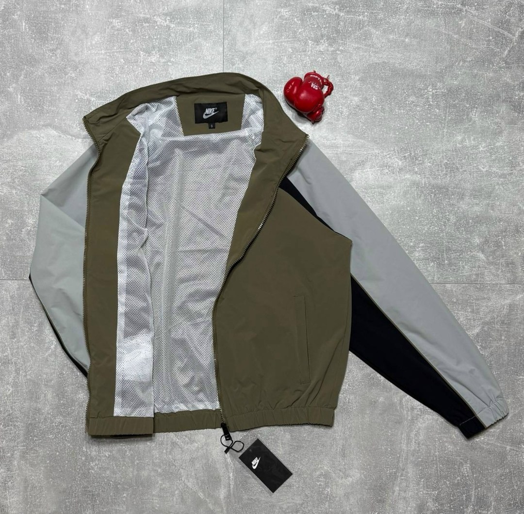 ветровка nike,легкая куртка,бомбер найк двухсторонний,ветровка