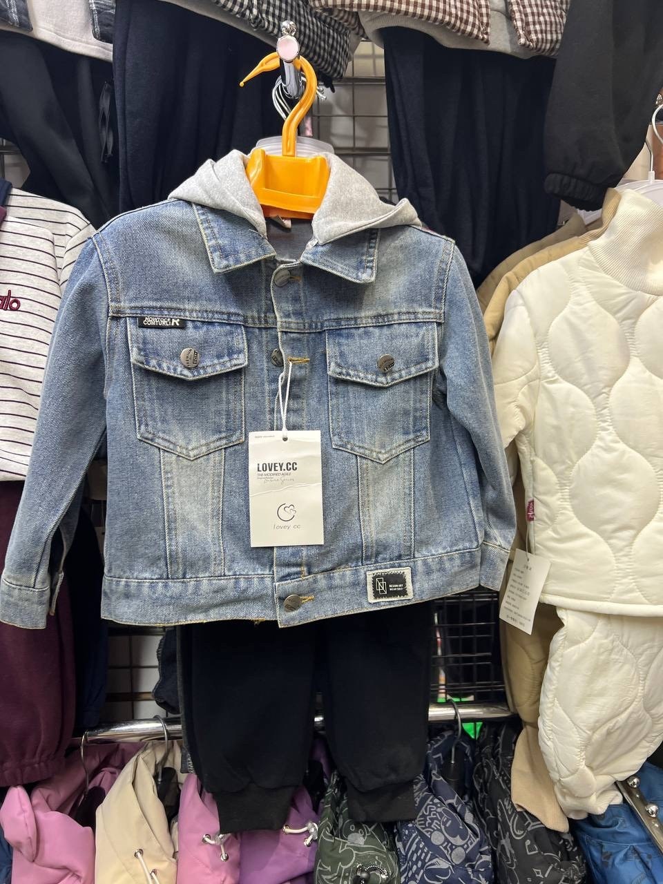 джинсовая куртка,джинсовая куртка для мальчика,куртка джинсовая с капюшоном,куртка для мальчика,модные джинсовые куртки