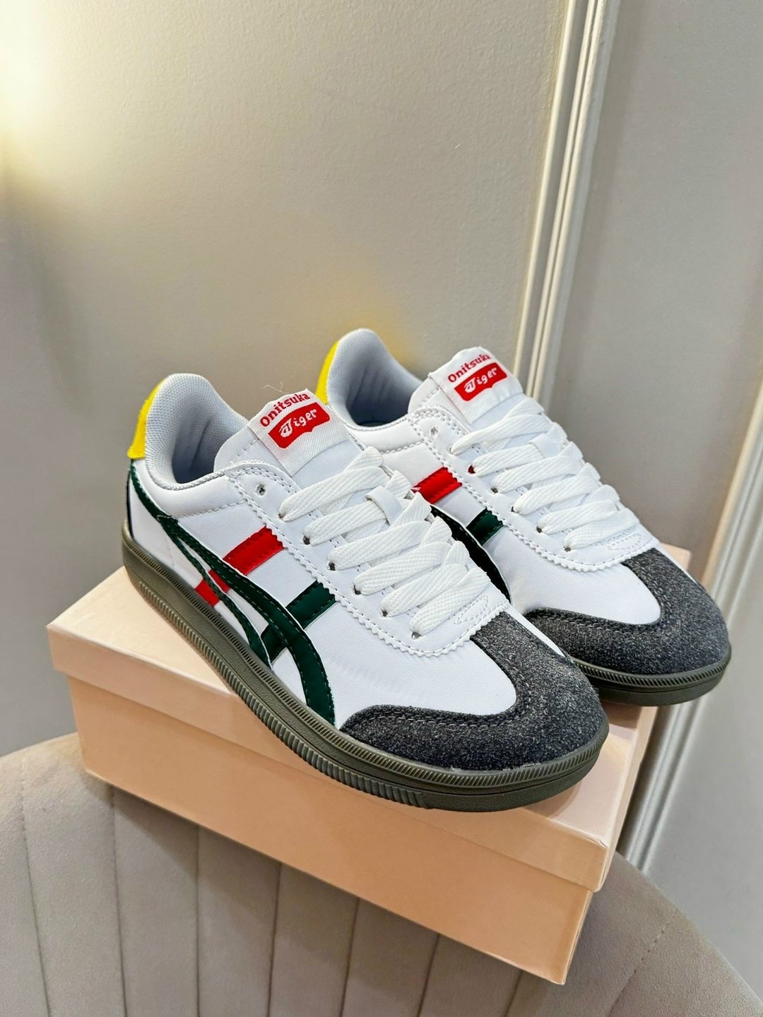 asics onitsuka tiger tokuten женские кроссовки розовые,кроссовки asics onitsuka tiger,женские кроссовки asics,кроссовки onitsuka tiger,asics onitsuka tiger tokuten