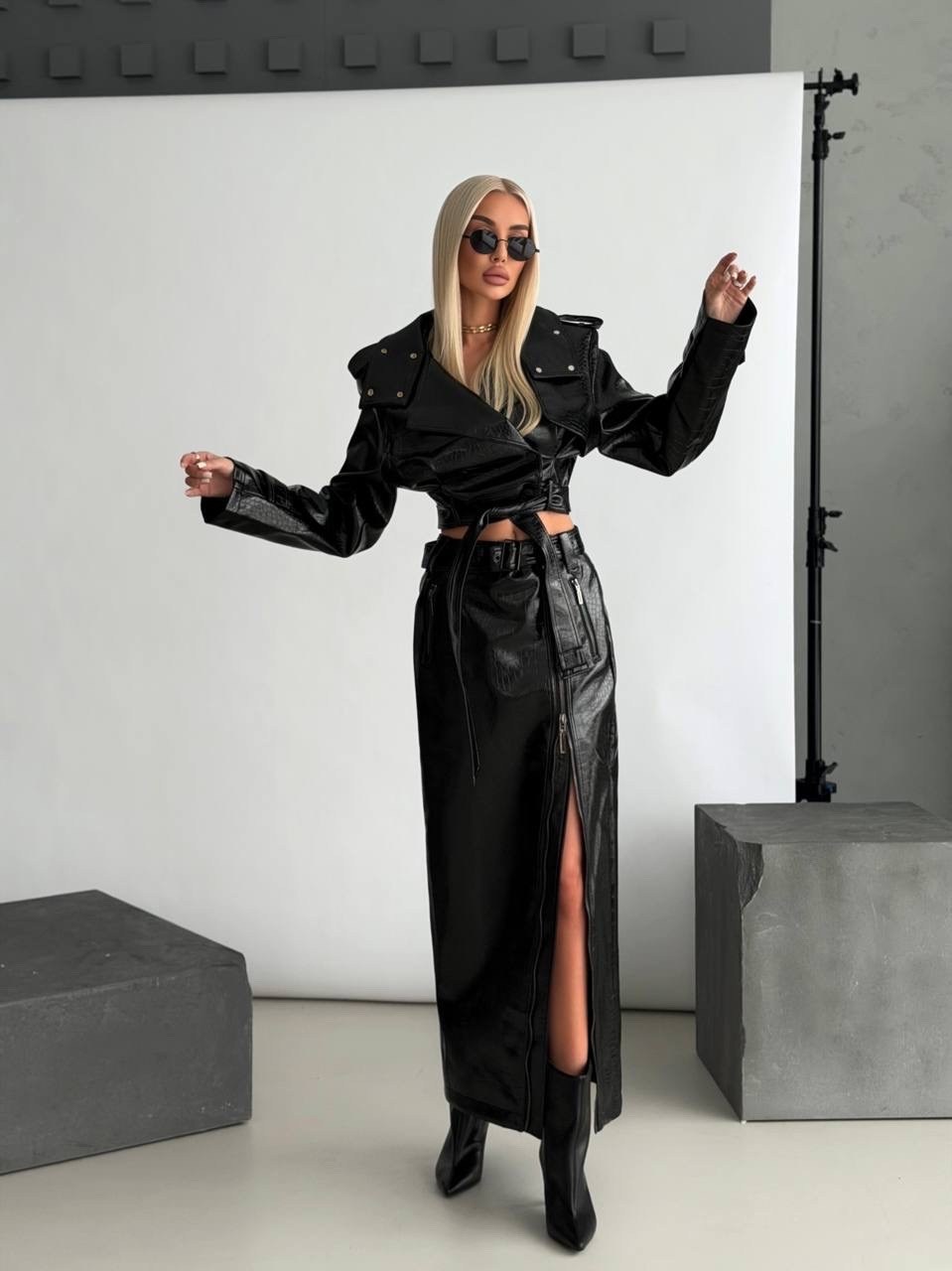 тренч кожаный длинный плащ emberens,тренч кожаный длинный плащ popova.collection,кожаный плащ лаковая экокожа тренч,плащ-тренч из экокожи черного цвета,кожаный тренч сагитта