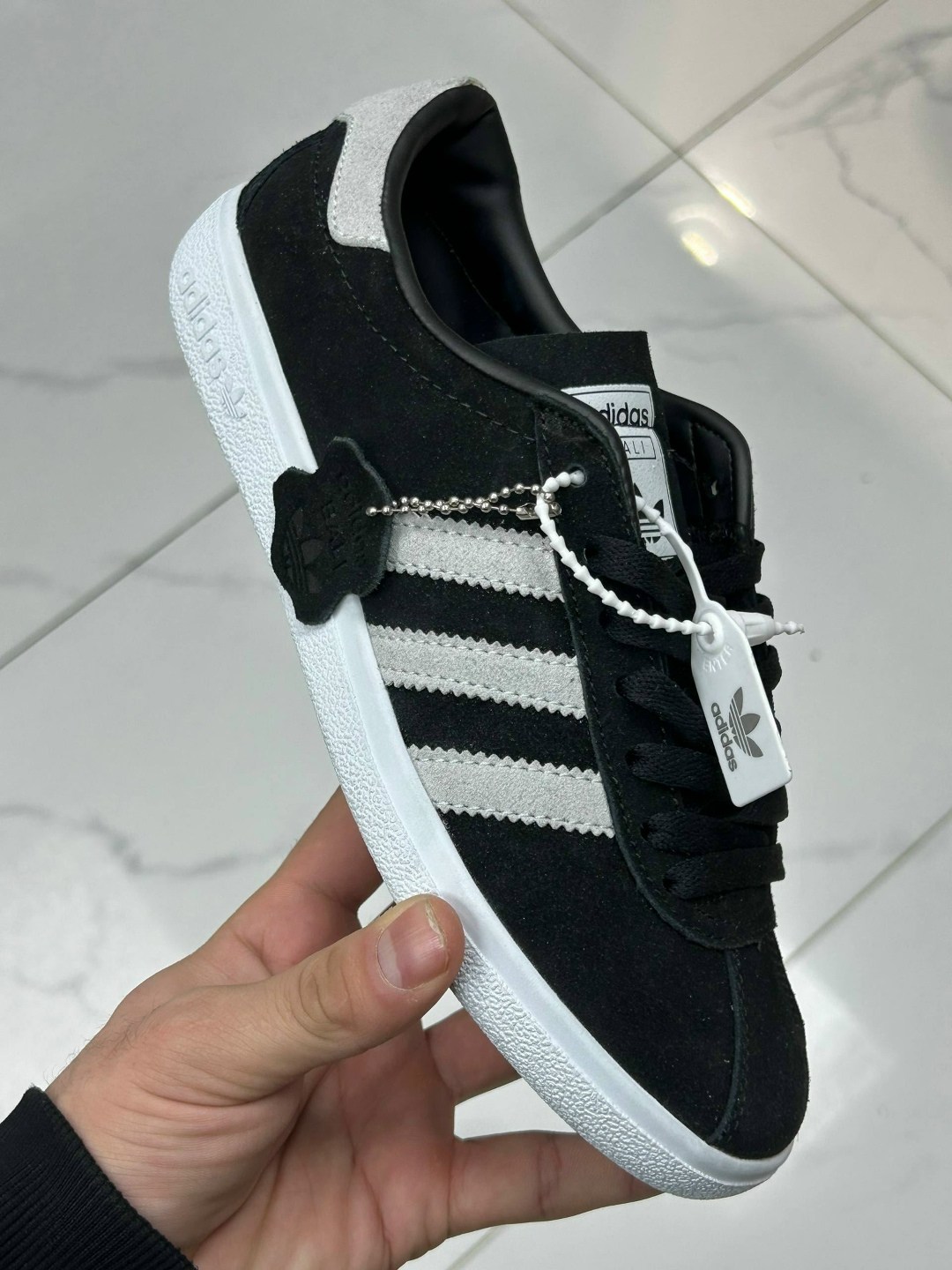 ,кроссовки adidas,кроссовки adida gazelle,мужские кроссовки adidas gazelle,adidas gazelle