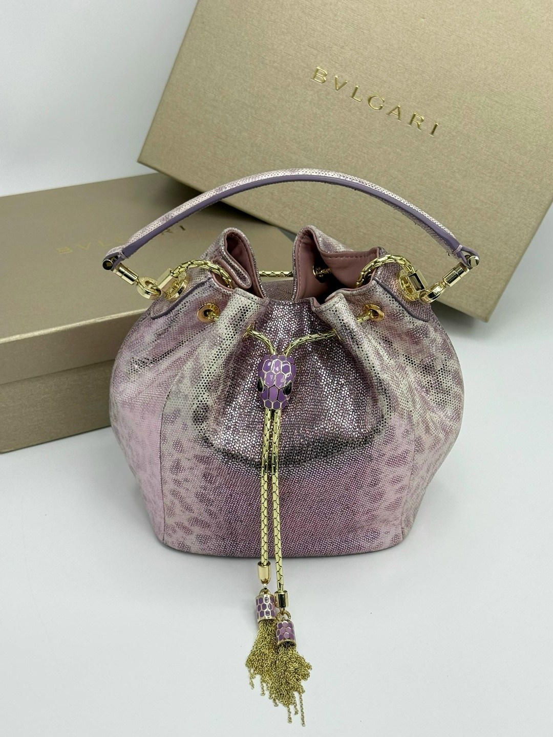 сумка,bvlgari сумка на плечо,сумка женская,сумка bvlgari,сумка булгари