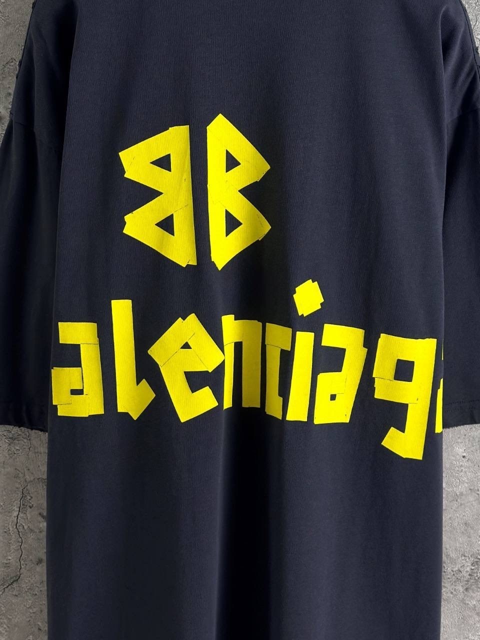 баленсиага футболка,balenciaga футболка,футболка оверсайз,футболки модные