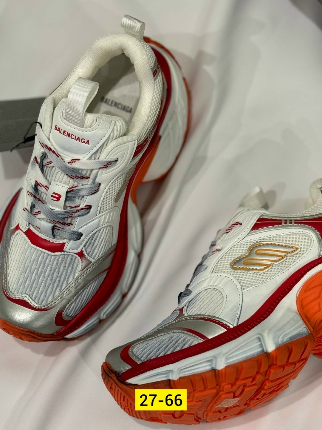 женские кроссовки balenciaga,кроссовки balenciaga,кроссовки triple s balenciaga,баленсиага кроссовки 2026 новая коллекция,кроссовки balenciaga runner