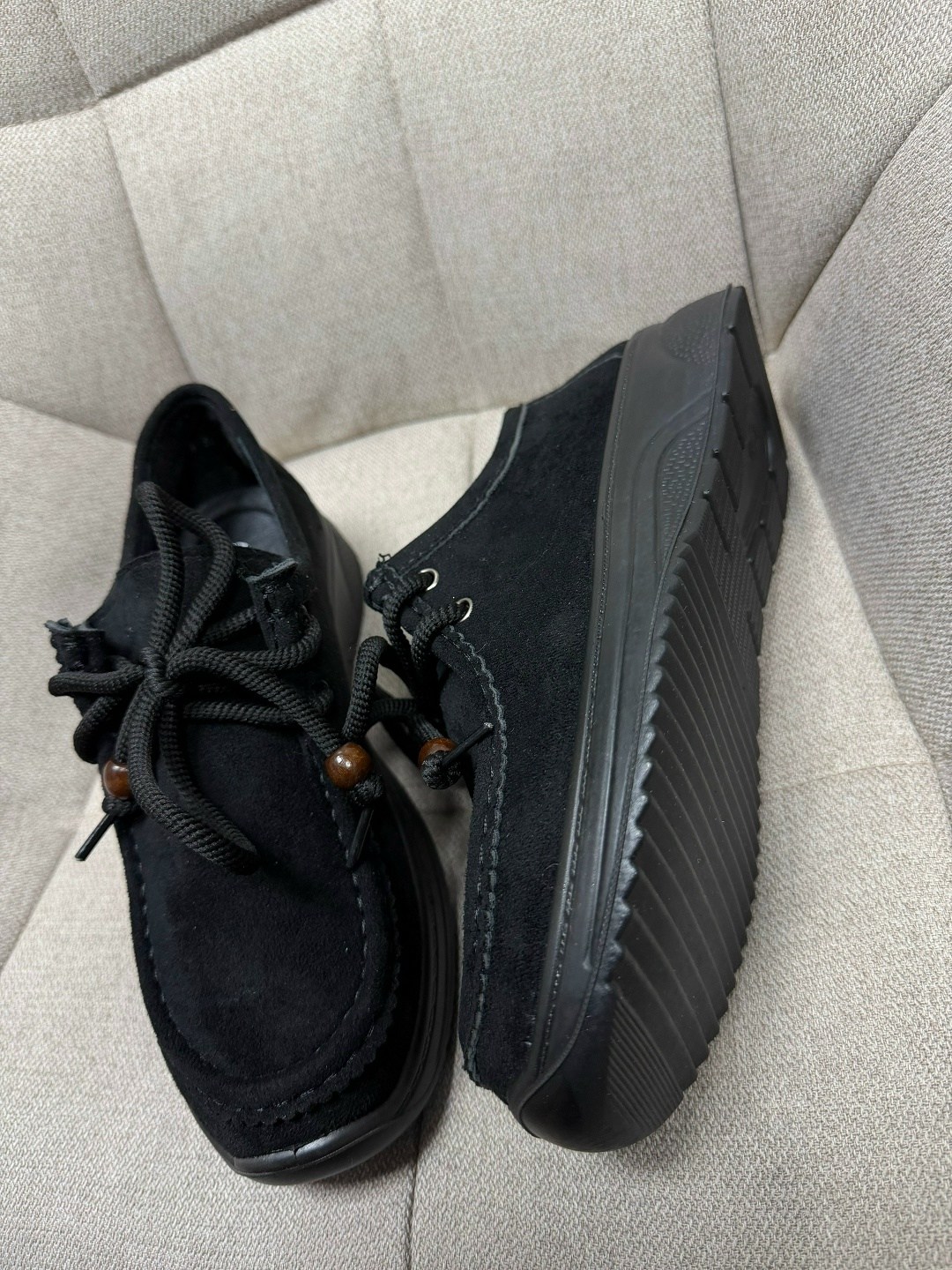 ,женские мокасины на танкетке натуральная замша,лоферы из замши женские,мокасины на шнурках, женская