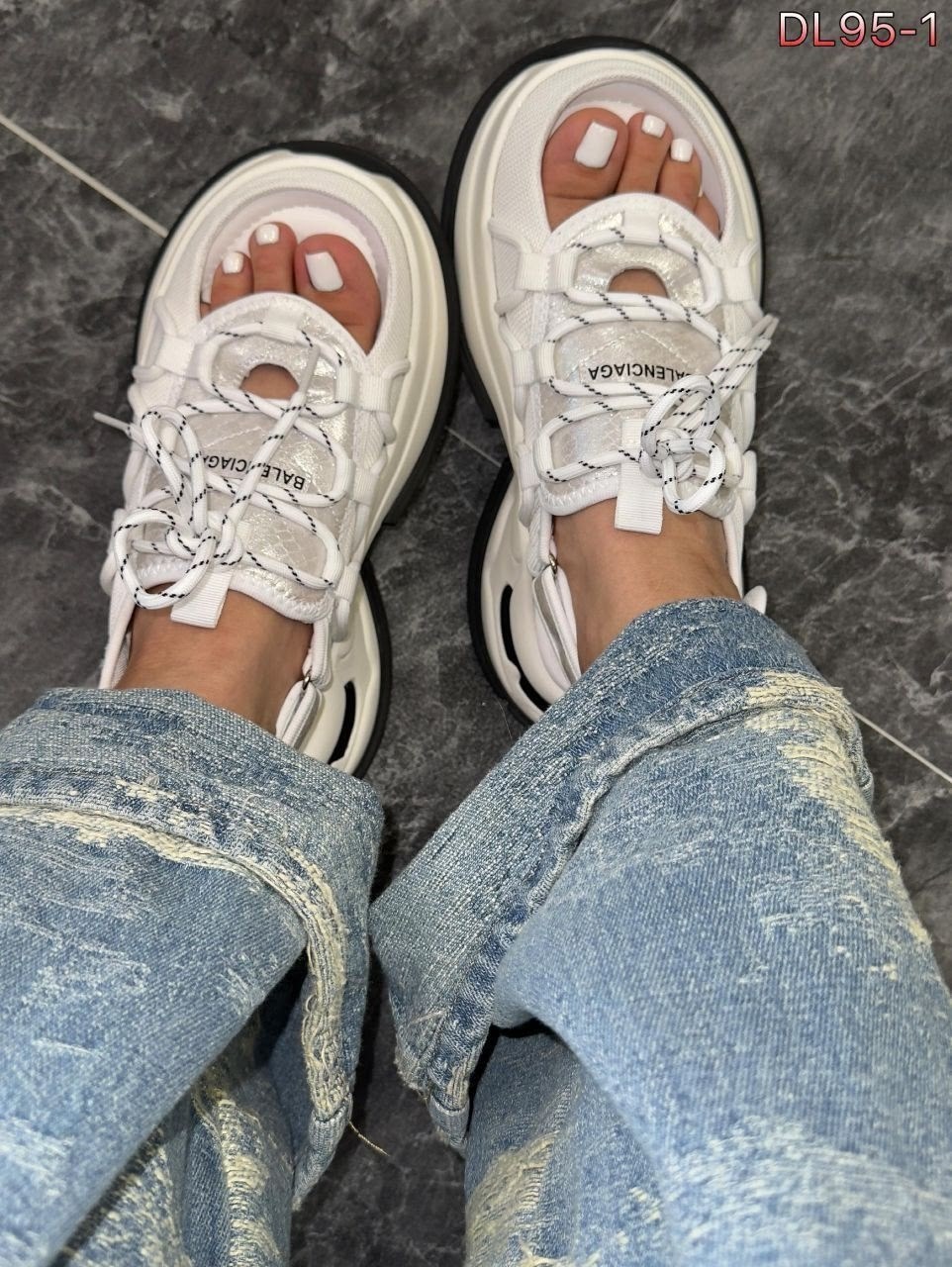 кроссовки balenciaga на высокой подошве арт. р135,кроссовки balenciaga,женские кроссовки balenciaga,кроссовки balenciaga на высокой подошве,кроссовки баленсиага женские оригинал