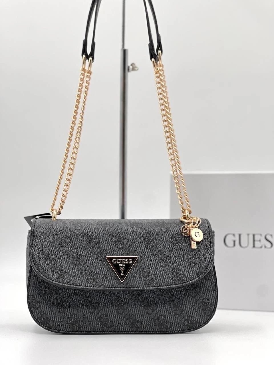 сумка женская guess,сумка guess,guess сумка на плечо кросс-боди,сумка guess через плечо,guess сумка на плечо