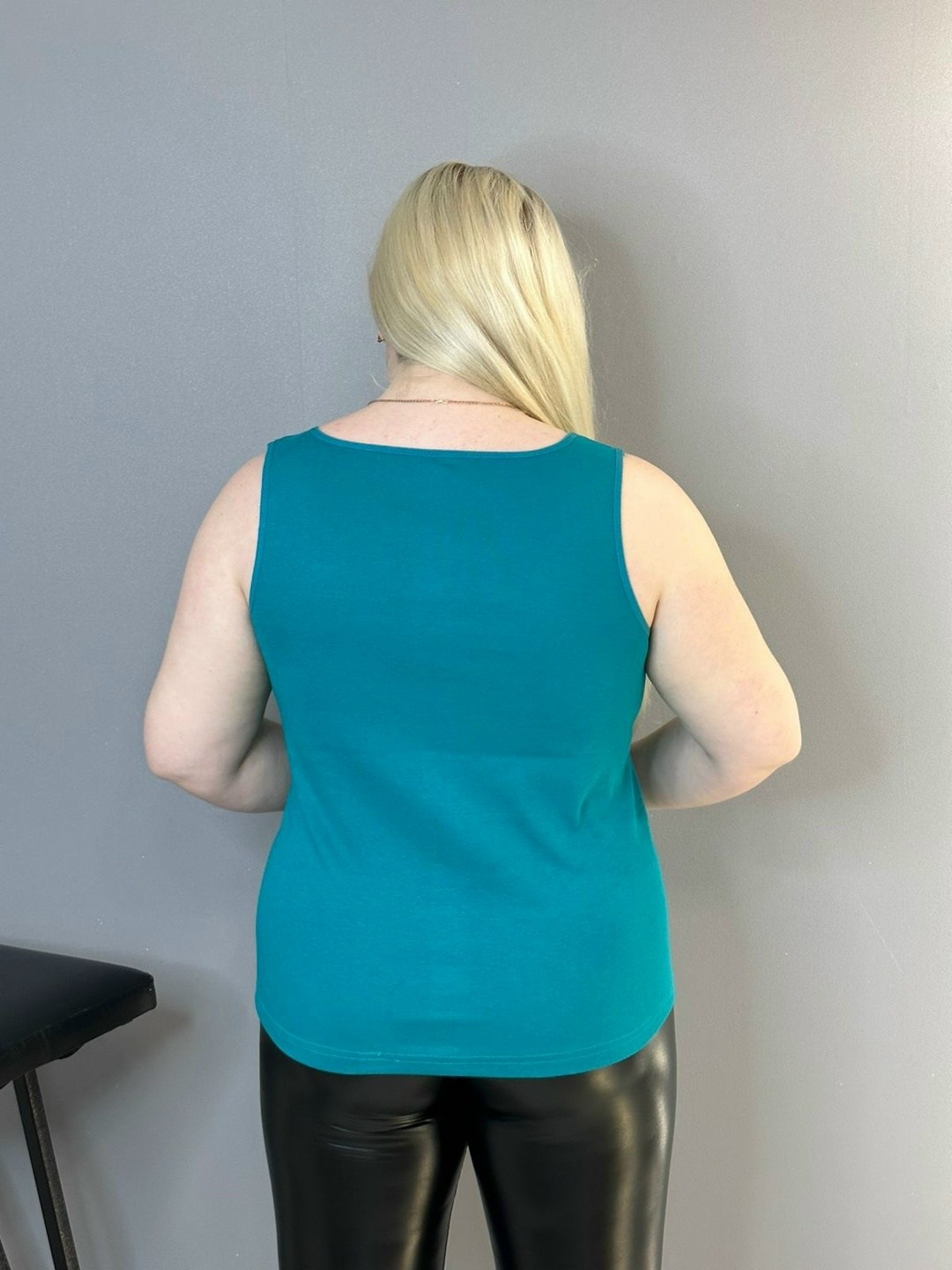 майка женская,майка женская большие размеры,бельевая майка с кружевом,майка с кружевами,майка женская бельевая однотонная