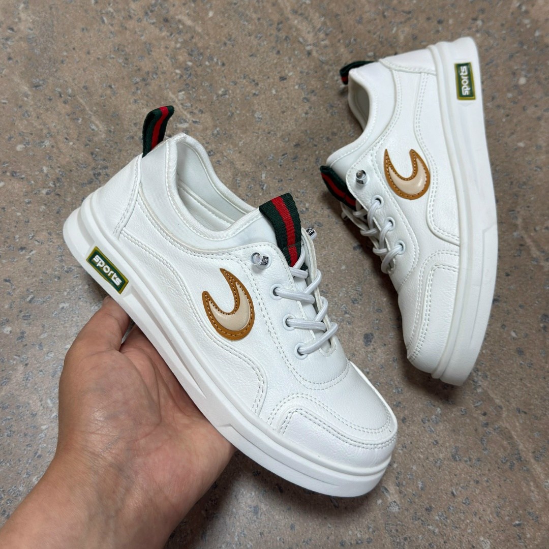 женские кроссовки,,повседневные кроссовки,кроссовки для женщин,кроссовки модные