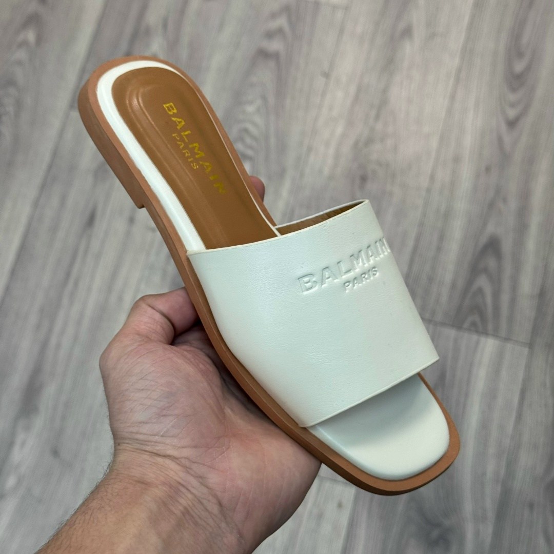 ,шлепанцы женские,женские сандалии,модные шлепанцы,сандалии модные