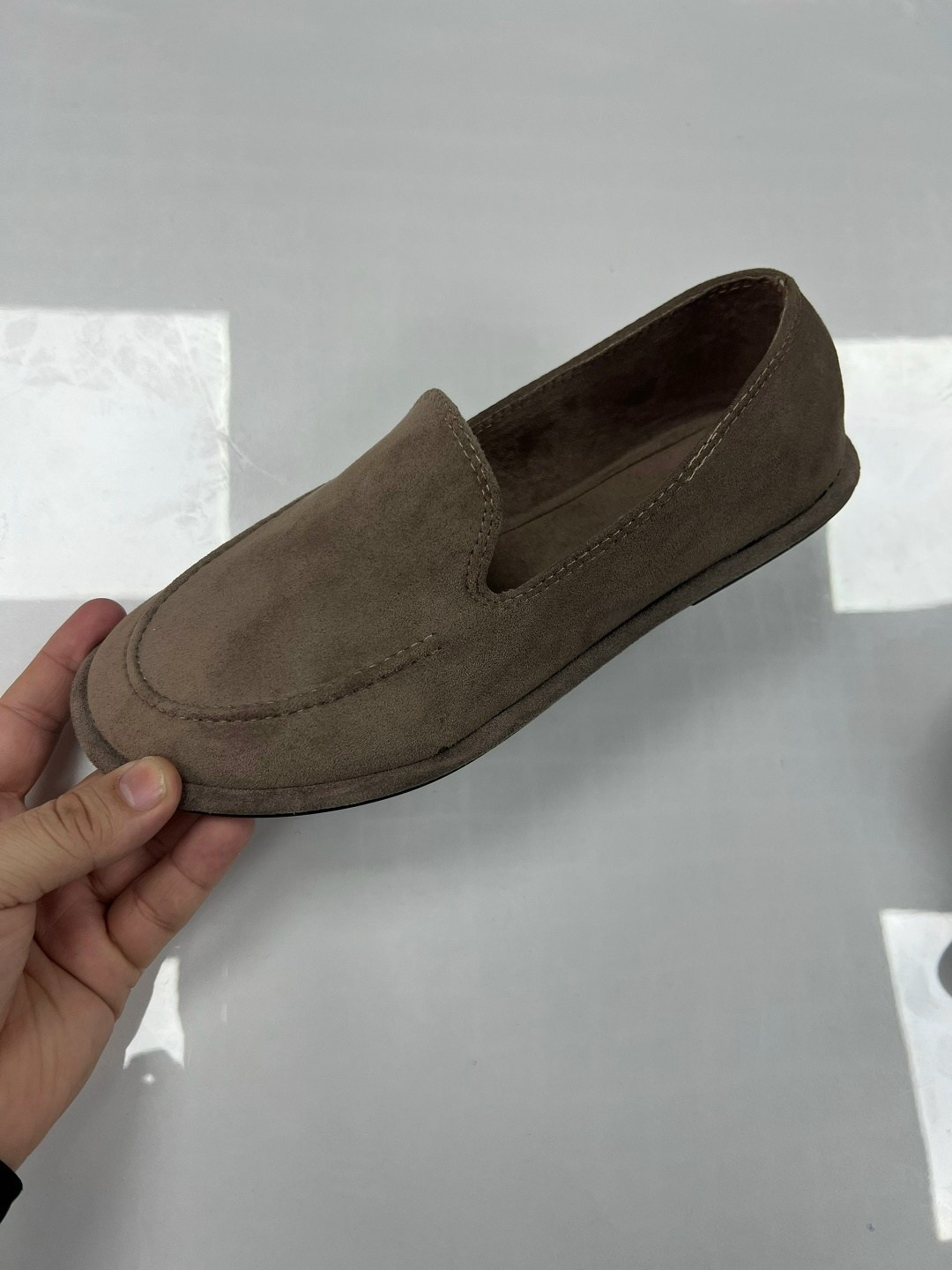 ,лоферы замш,лоферы женские замшевые,туфли лоферы замшевые на плоской подошве,замшевые лоферы