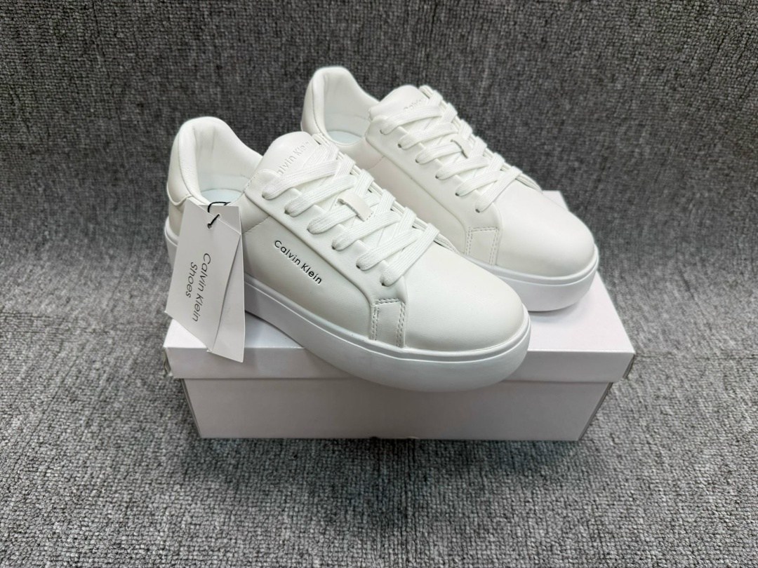 женские кожаные кроссовки dolce&gabbana portofino белые,дольче габбана кроссовки женские оригинал,кроссовки женскиe,,белые кроссовки