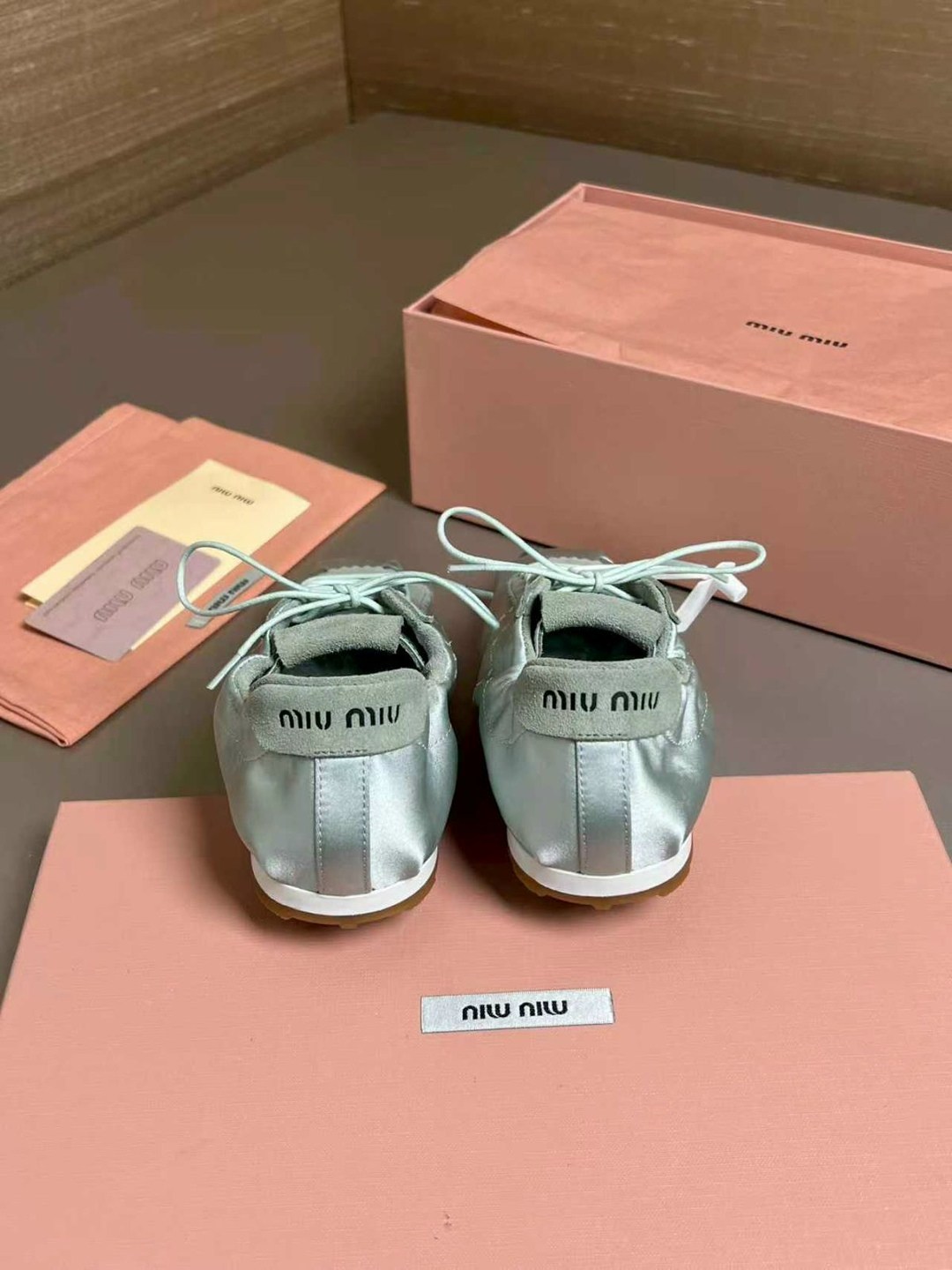 ,кроссовки женскиe,кроссовки повседневные,спортивная ,женская