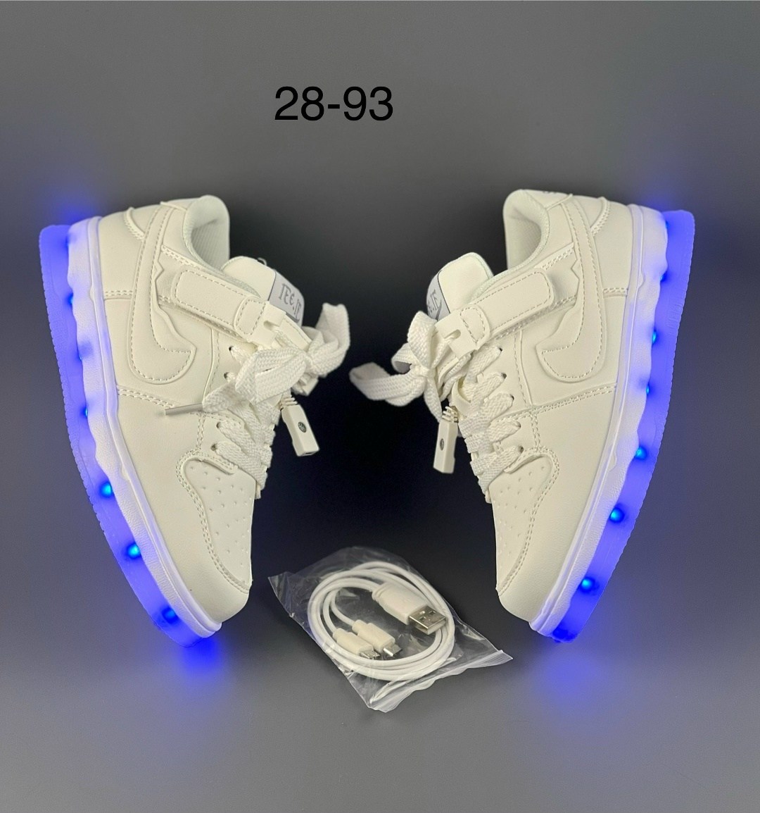 кроссовки найк со светящейся подошвой,кроссовки со светящейся подошвой,светящиеся кроссовки,кроссовки,кроссовки найк аир светящийся