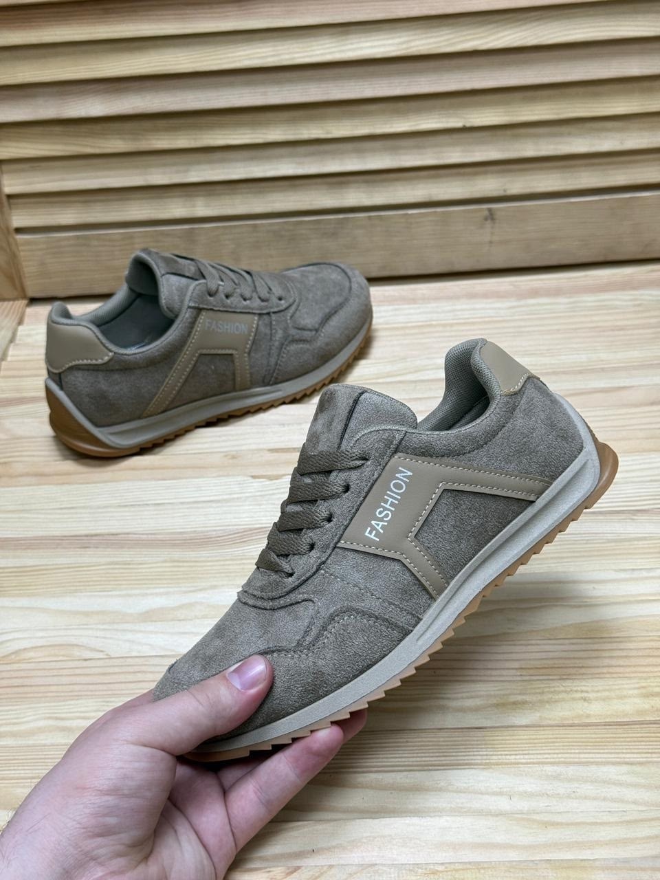 мужские кроссовки,,черные кроссовки,спортивная ,кроссовки оригинал