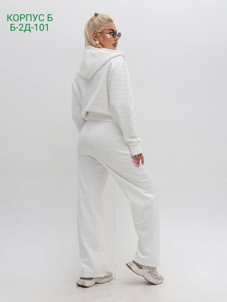 костюм женский,костюм белый,стильные костюмы,женский костюм белый,костюм спортивный женский